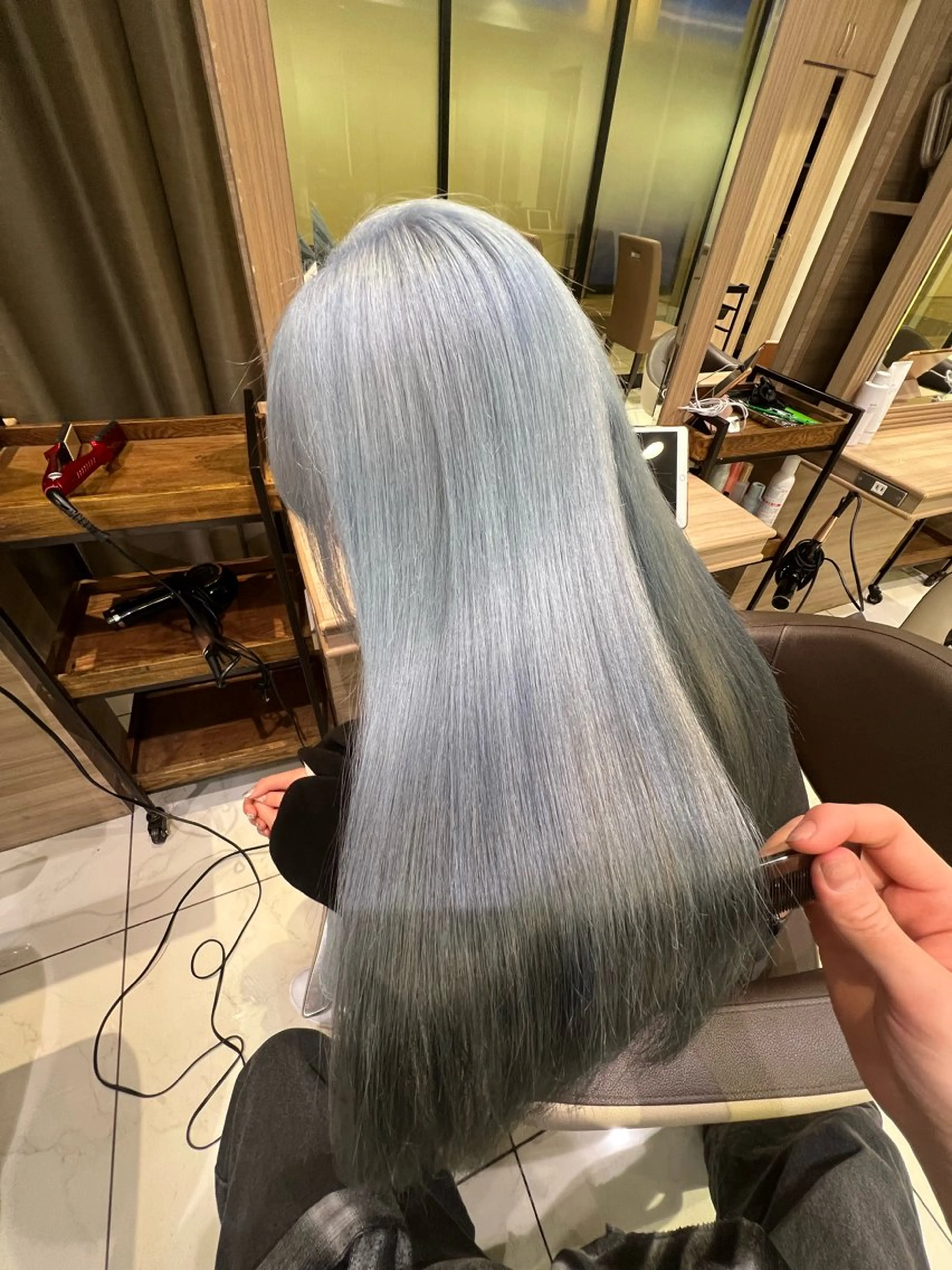 ロング カラー ヘアカラー トリートメント 艶髪ハイトーン 💎りゅうやのヘアスタイル