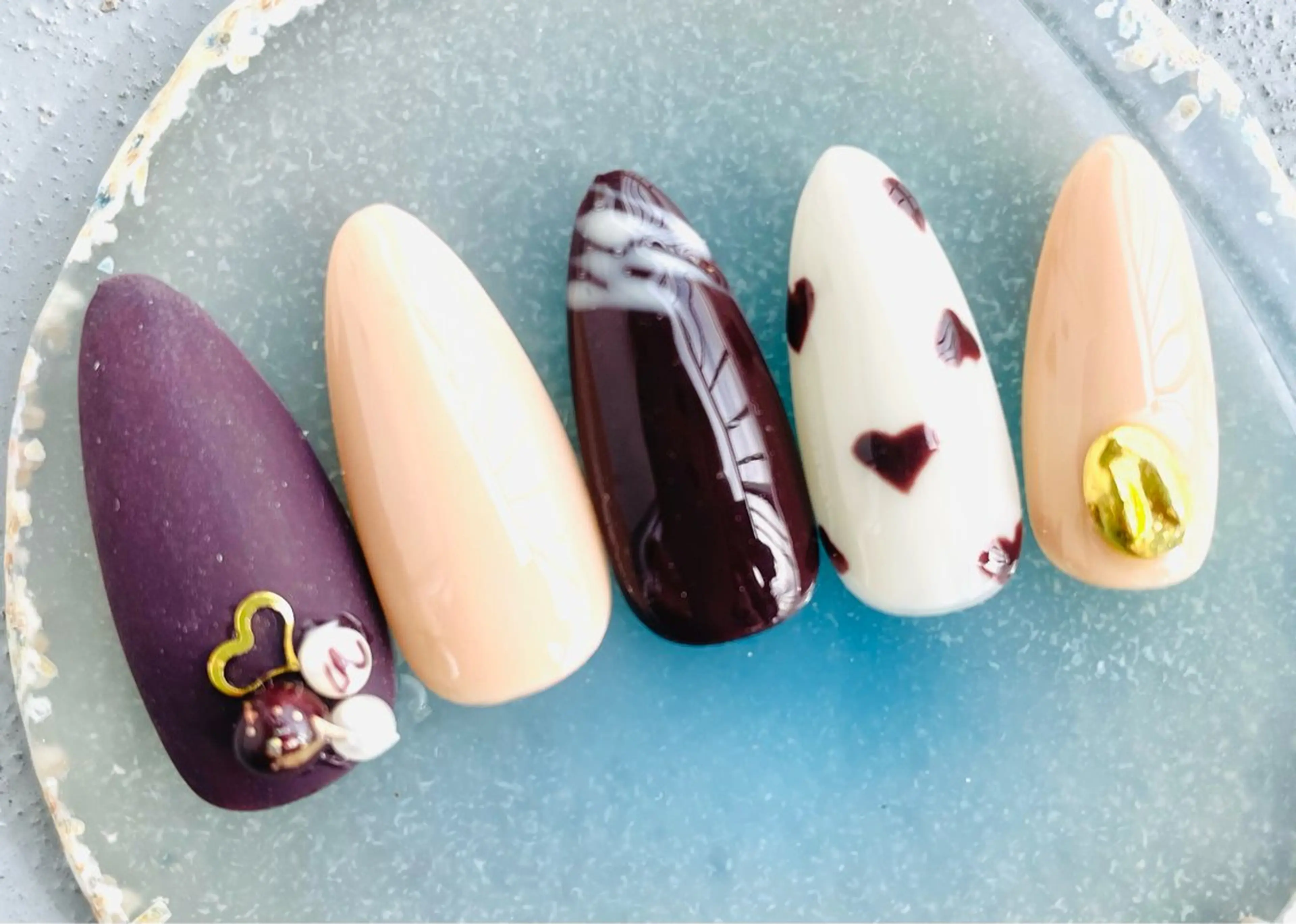 ネイル ハート バレンタイン koto nails所属・koto nailsのネイルデザイン