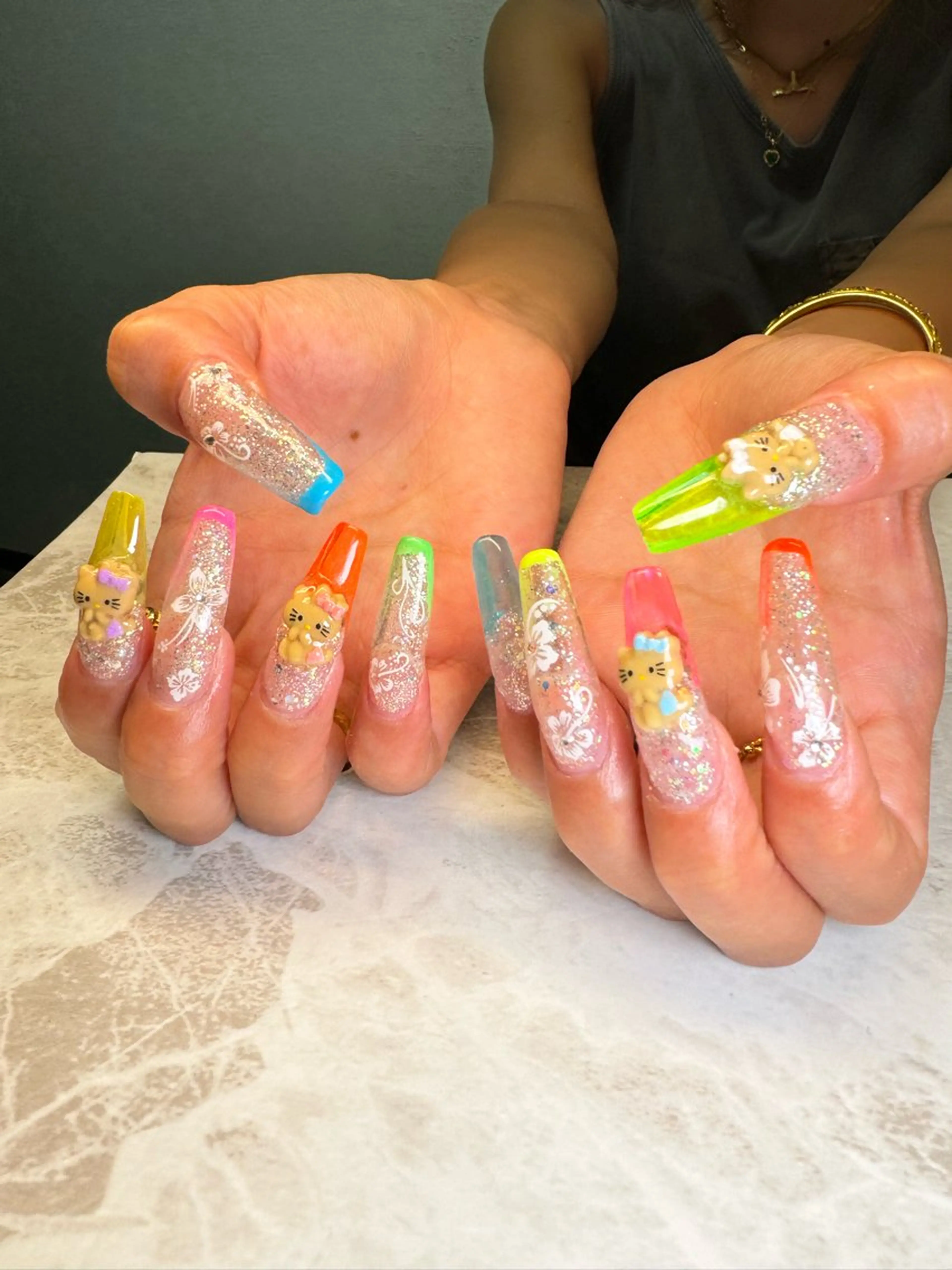 ネイル ハンドネイル YOUTH nails waxing所属・YOUTH natsumiのネイルデザイン