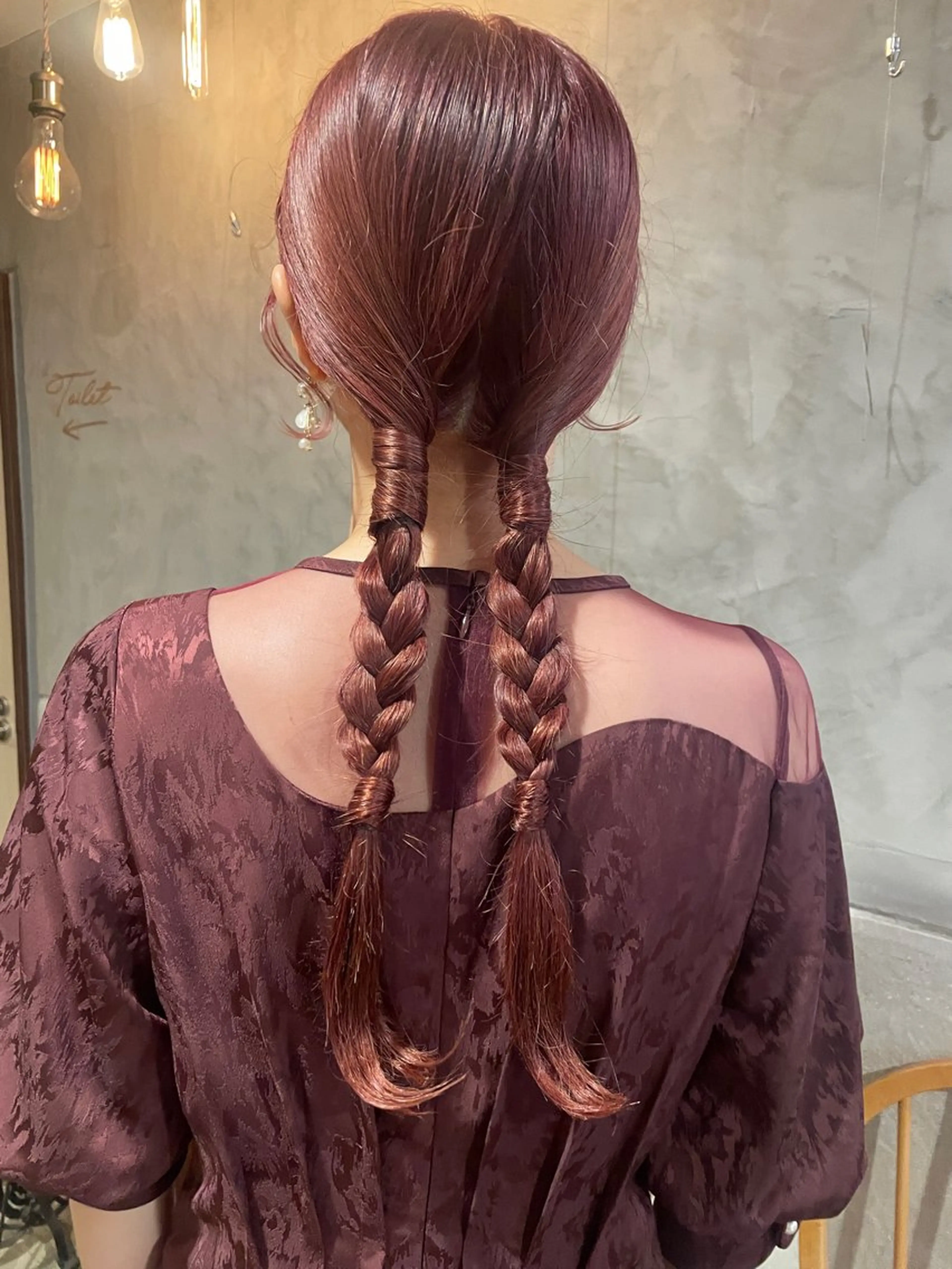 ロング カラー ピンクカラー カット ヘアカラー トリートメント さの あやねのヘアスタイル