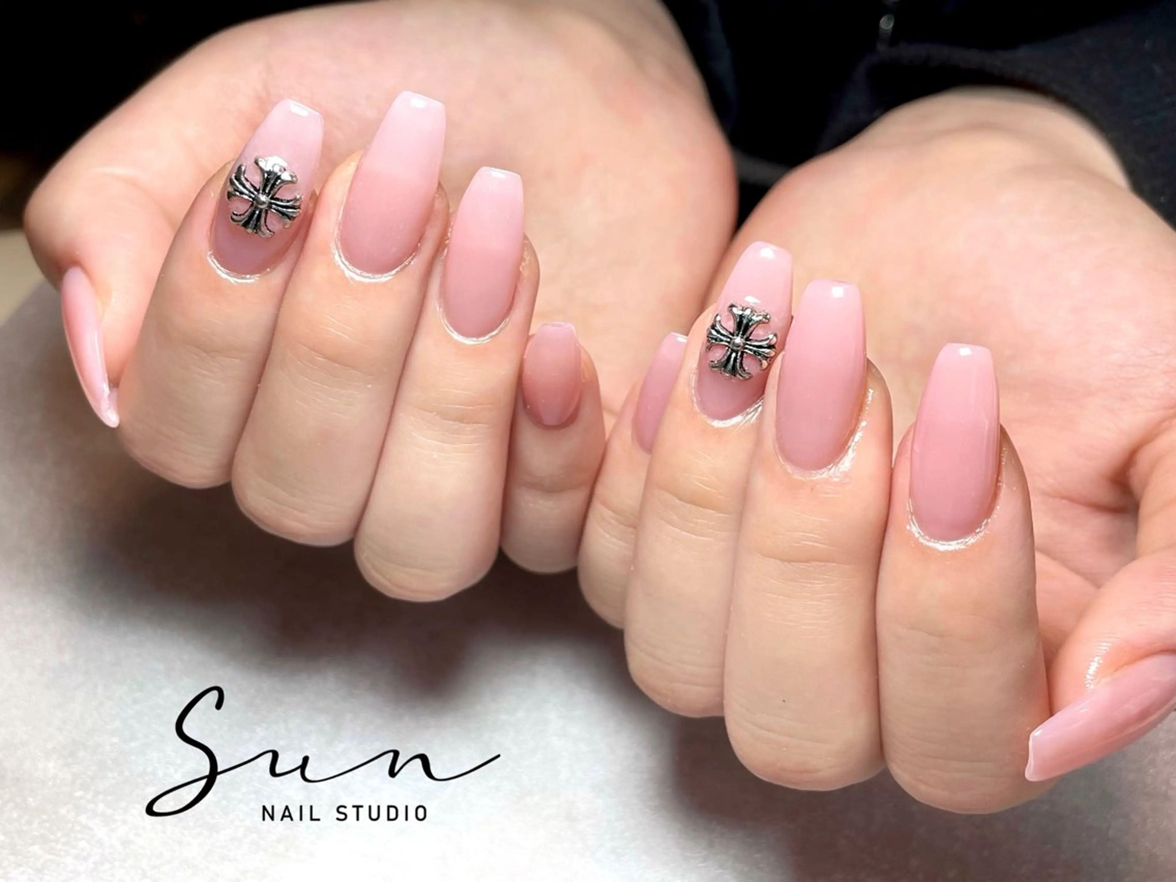ネイル ハンドネイル ハンドケア SUN nail上本町のネイルデザイン