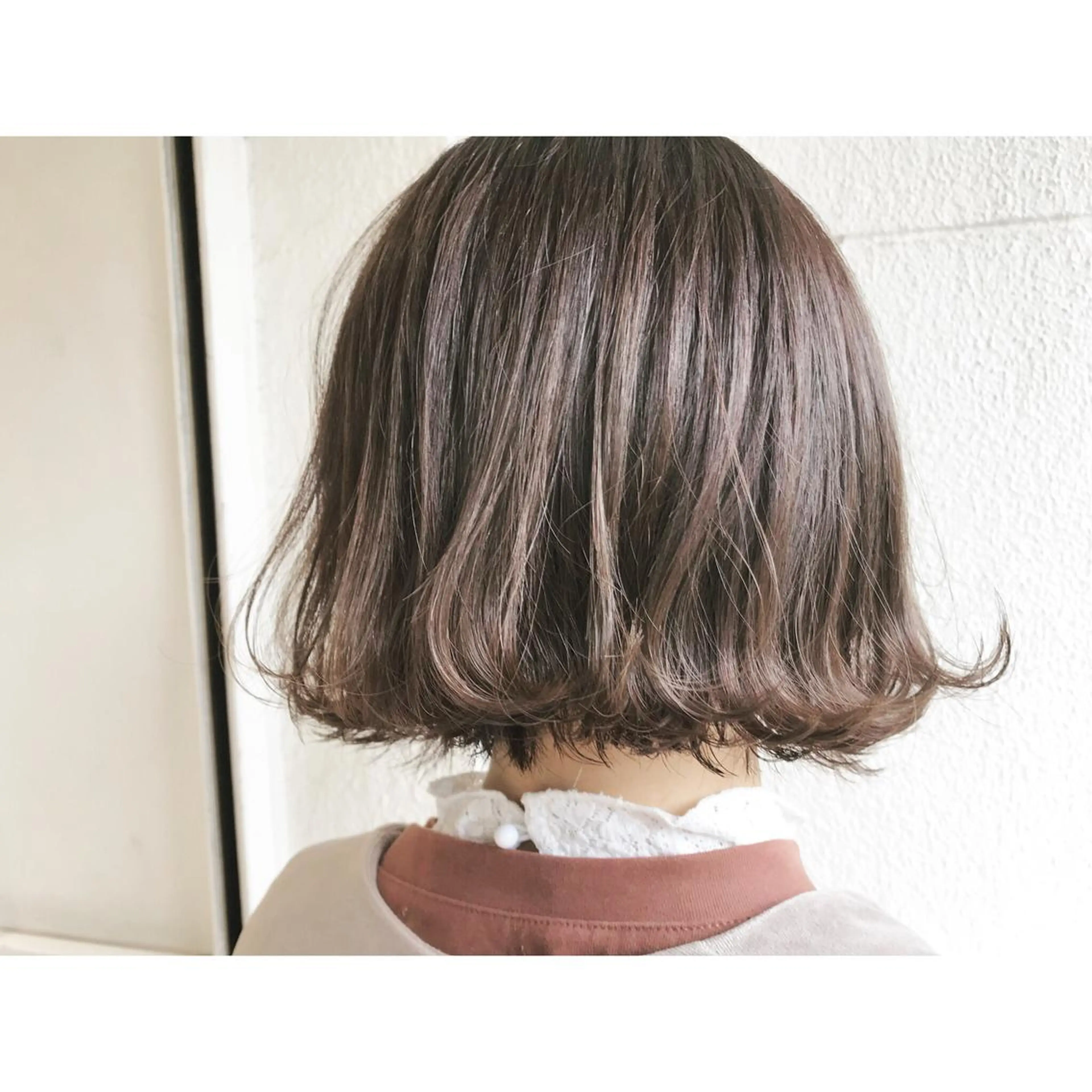 ショート カラー ボブ 外ハネヘア カット ヘアカラー トリートメント Musiiik hairのヘアスタイル