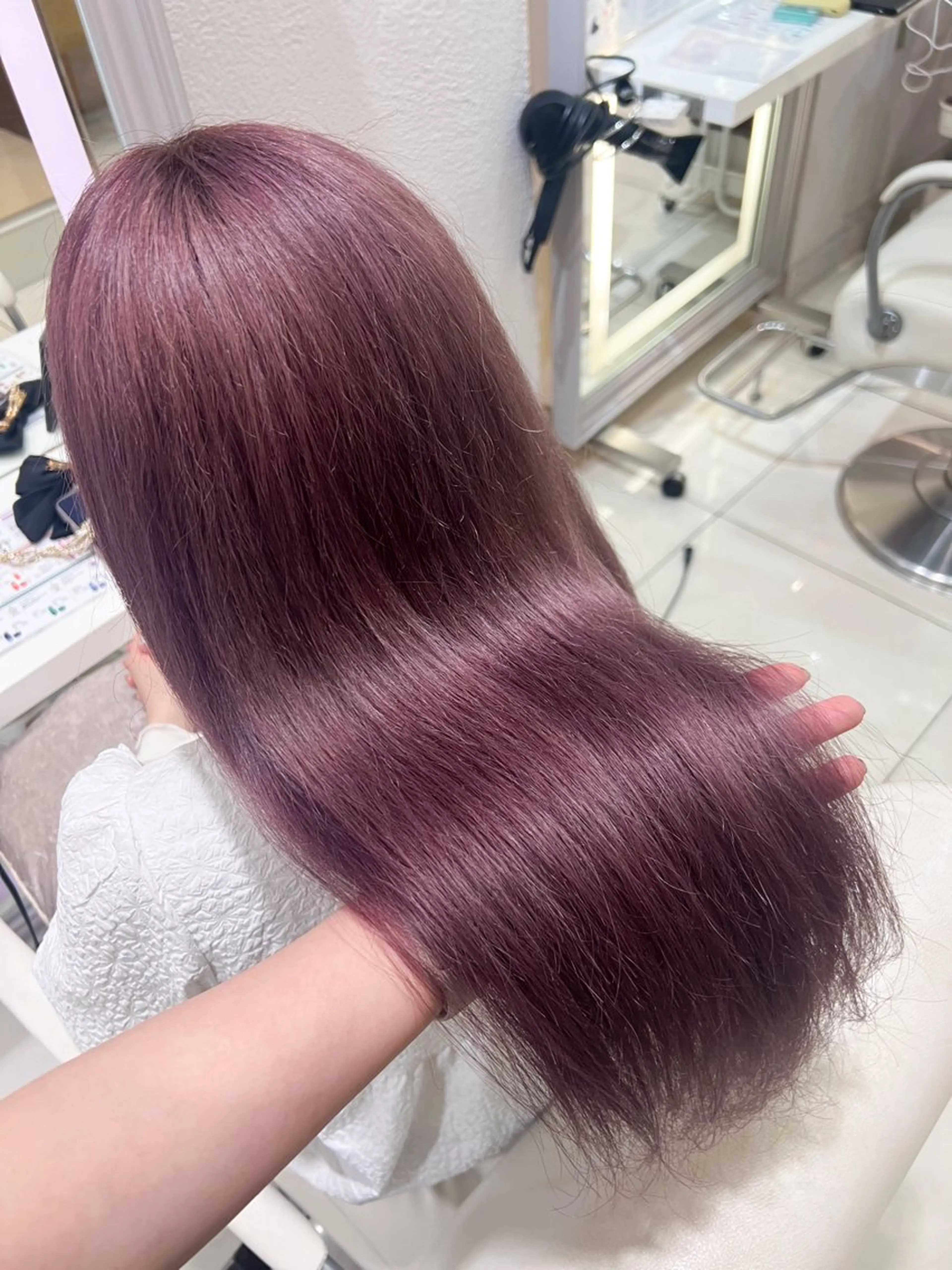 ロング カラー ベージュカラー ブリーチ ケアブリーチ ハイトーンカラー ラベンダーカラー ヘアカラー Beleza scelto所属・原宿/ハイトーン/ みずは🎀のヘアスタイル