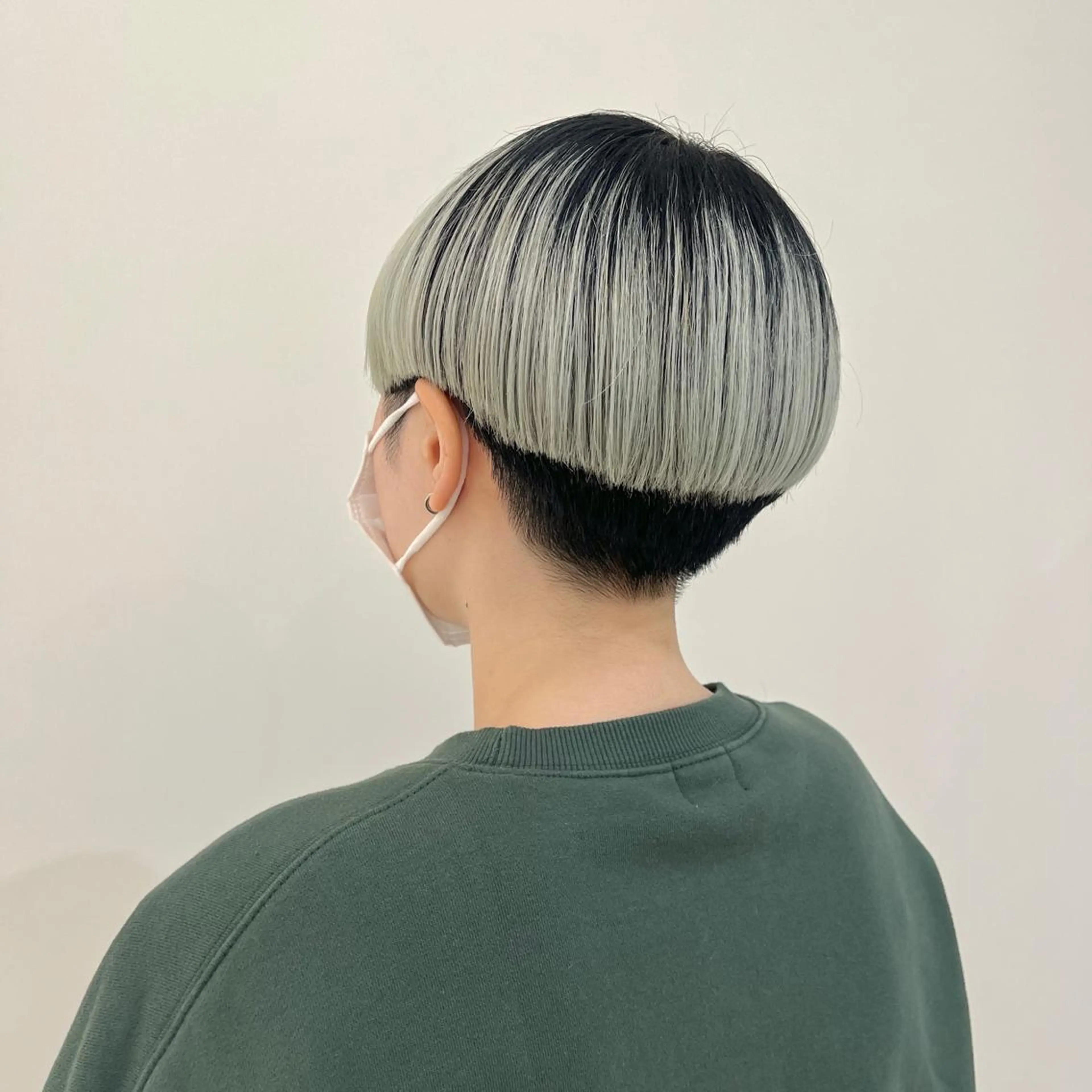 ショート カラー レイヤー.ボブ/ アヤミのヘアスタイル