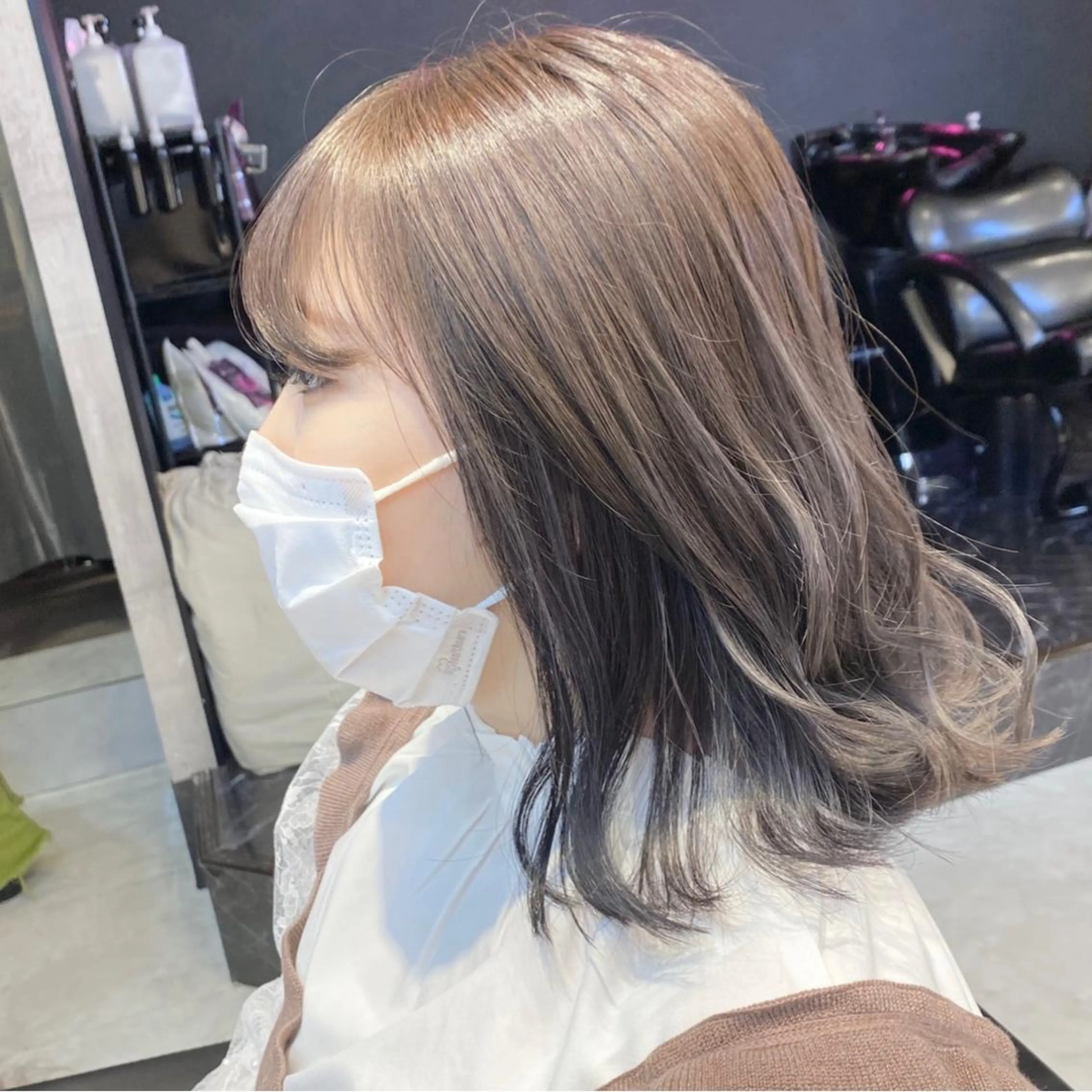 セミロング カラー ヘアアレンジ メンズ キッズ ヘアカラー トリートメント ヘアセット お悩み解決美容師 💐AMIのヘアスタイル