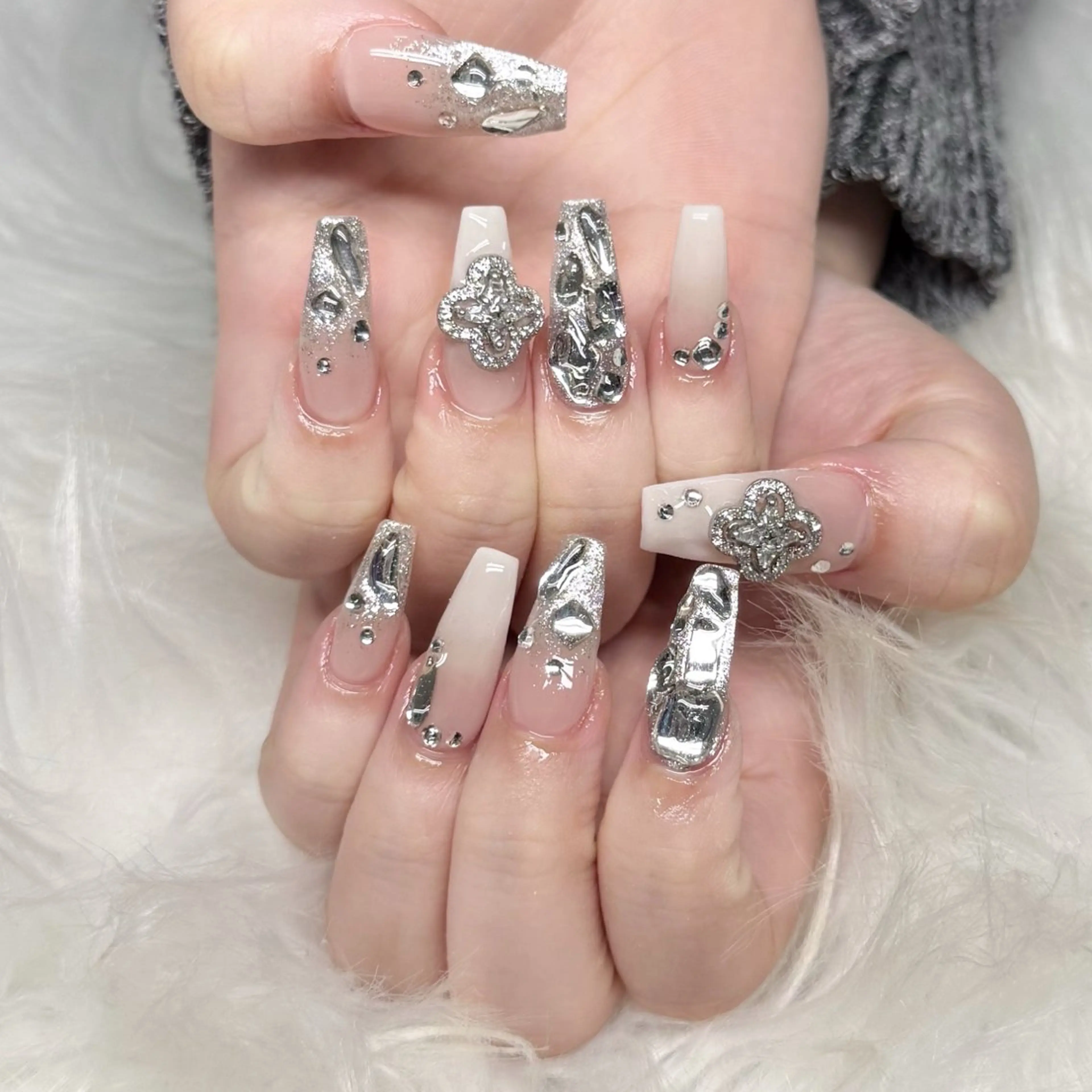 ネイル ハンドネイル 🍁nail. kaede🍁のネイルデザイン