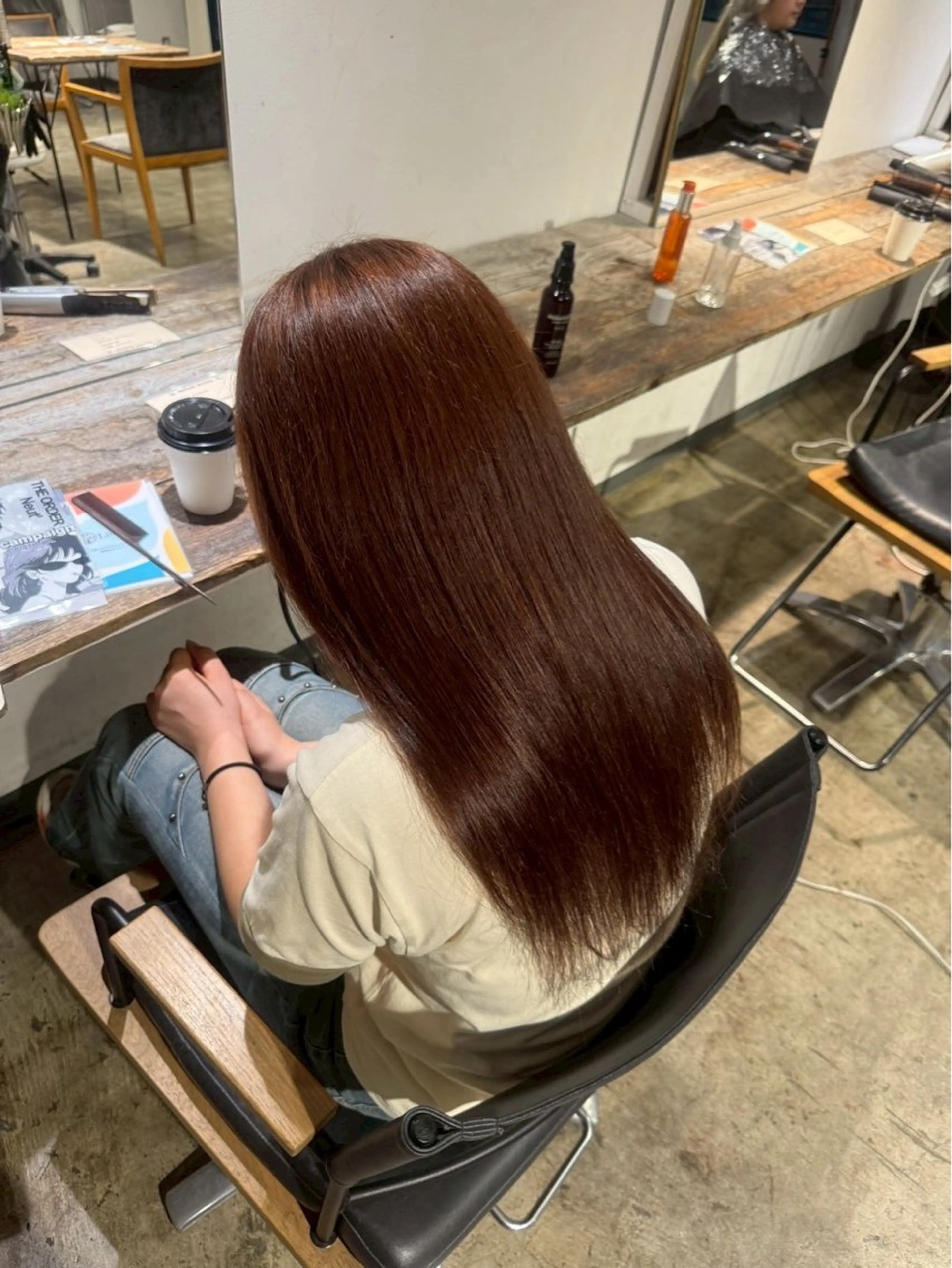 ロング カラー ベージュカラー ブラウンカラー 透明感カラー ロング ヘアカラー トリートメント Neut’所属・ブリーチなしカラー/ メンズパーマ/AMIのヘアスタイル