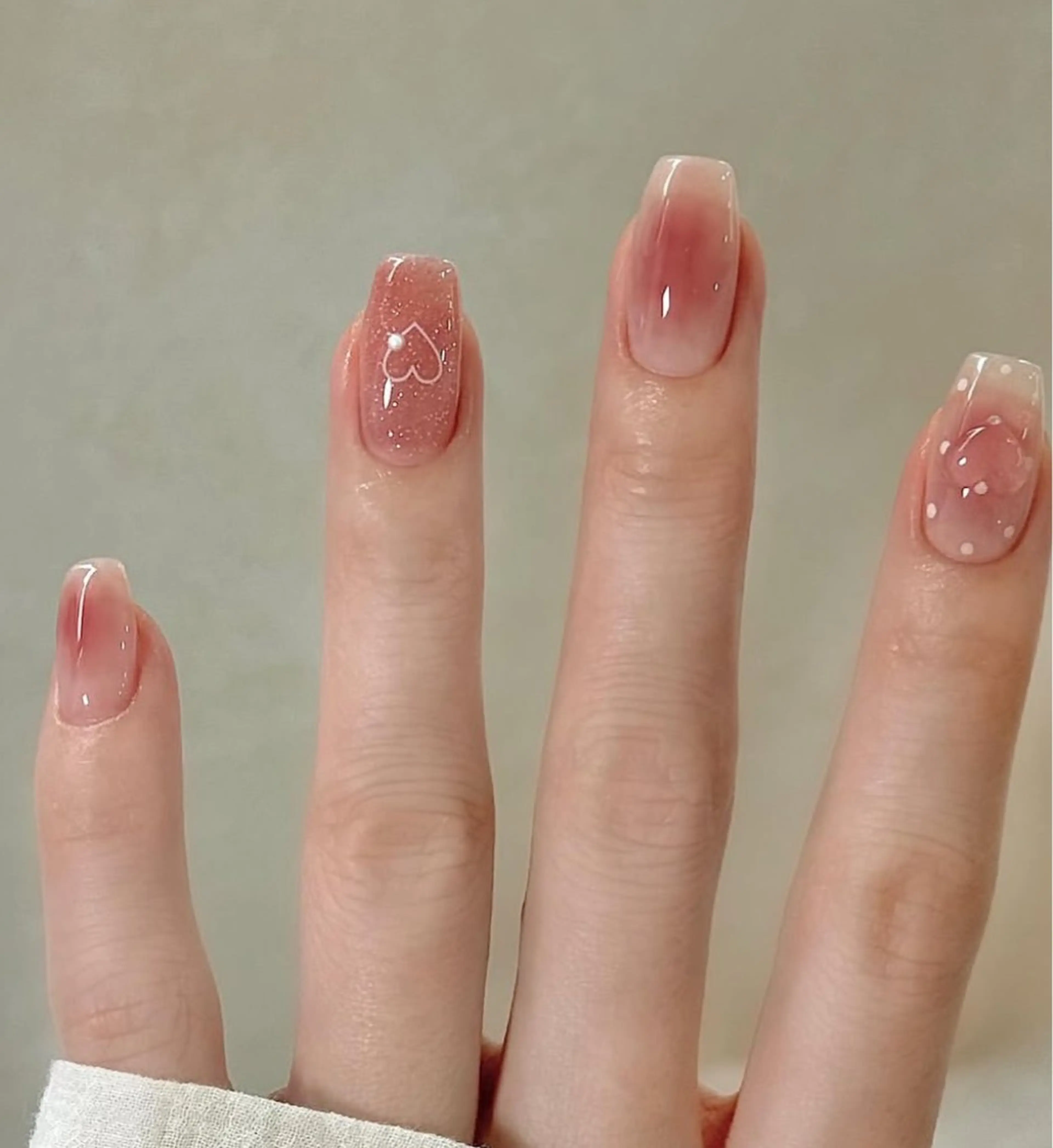ネイル アートネイル ジェルネイル キラキラネイル ミラーネイル ピンク ハンドネイル Ryunail所属・Ryu Nail Shinokuboのネイルデザイン
