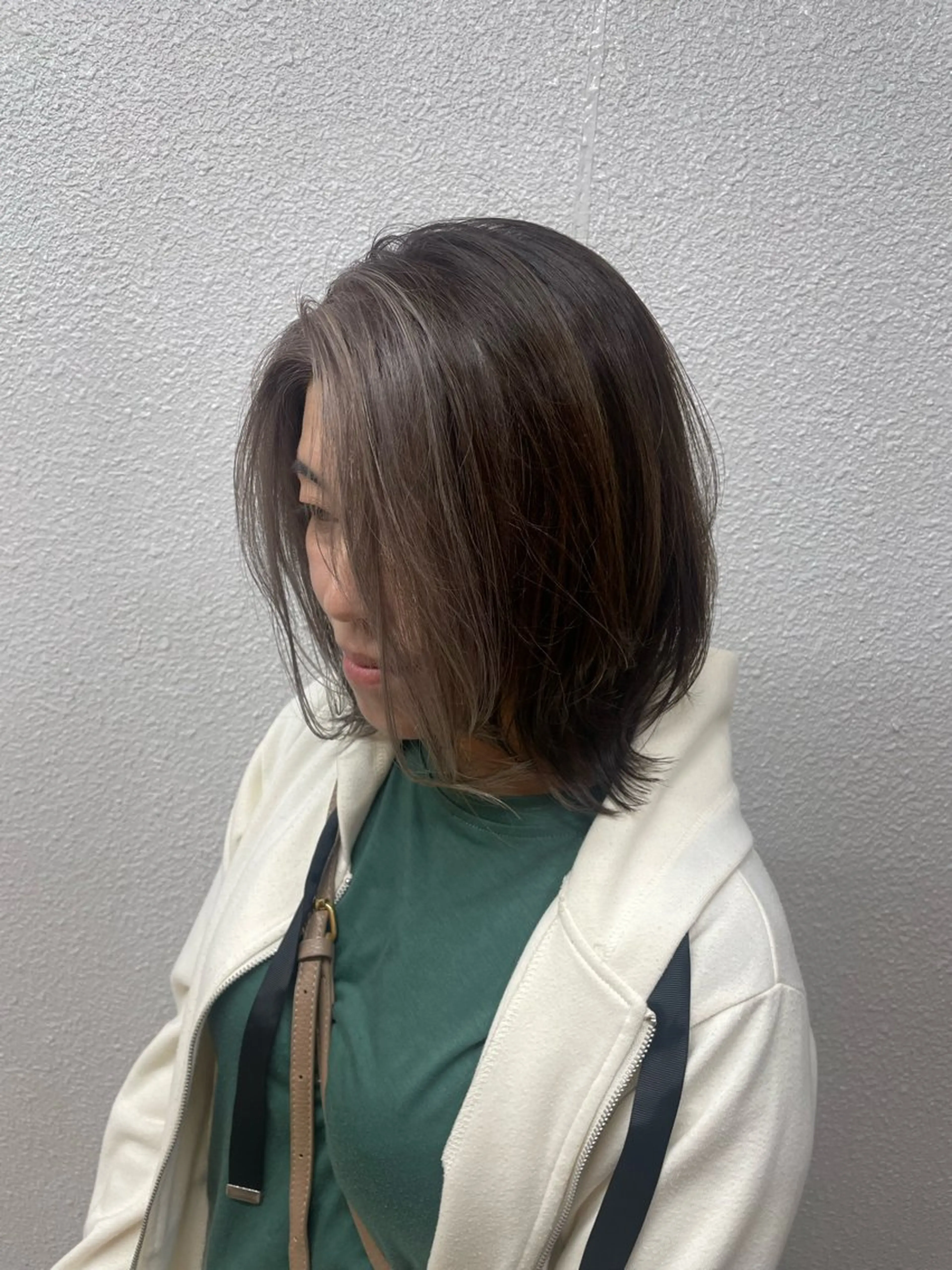 ミディアム カラー カット ヘアカラー 石川 聖奈のヘアスタイル