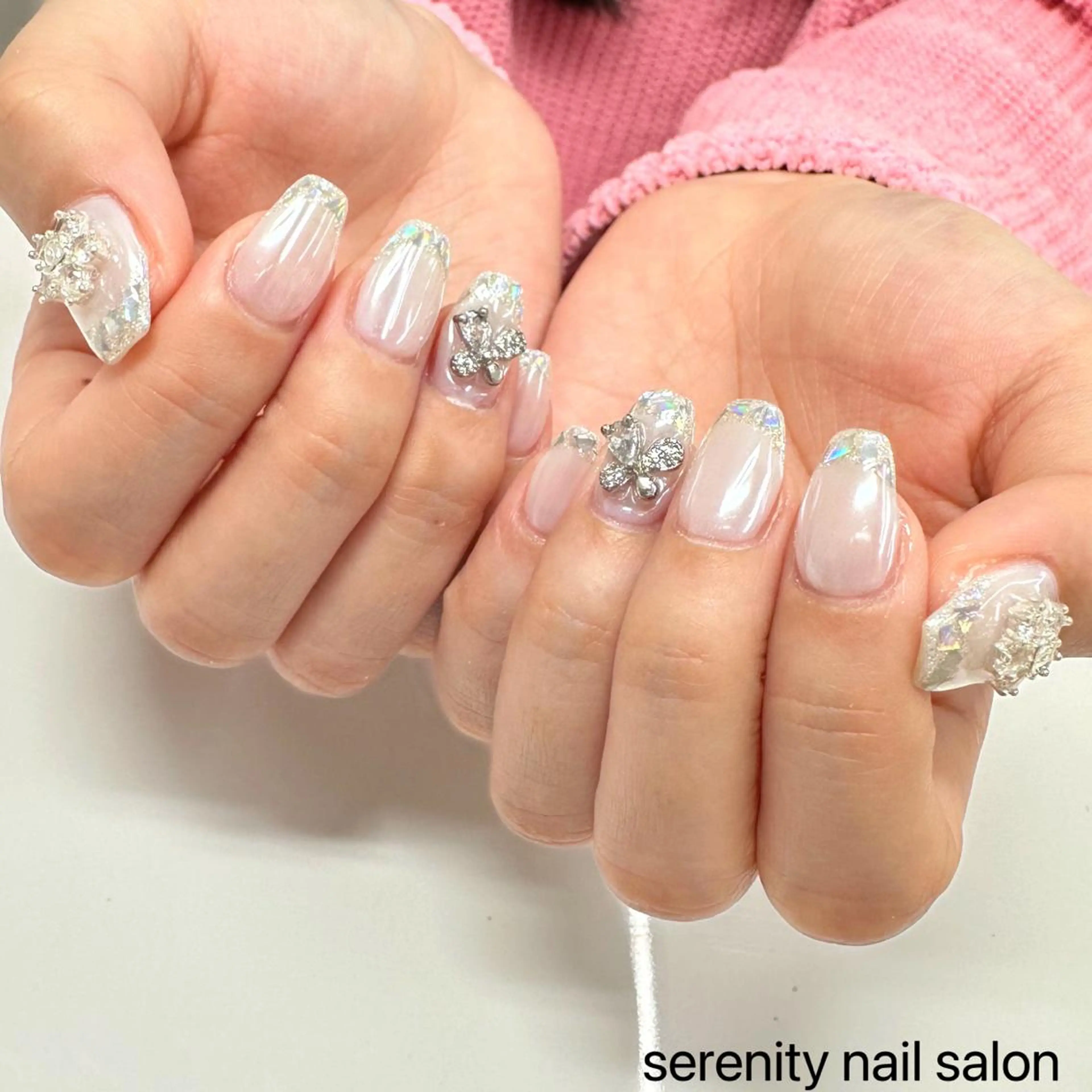 ネイル ハンドネイル ハンドケア ✨Serenity ワンホンネイルのネイルデザイン