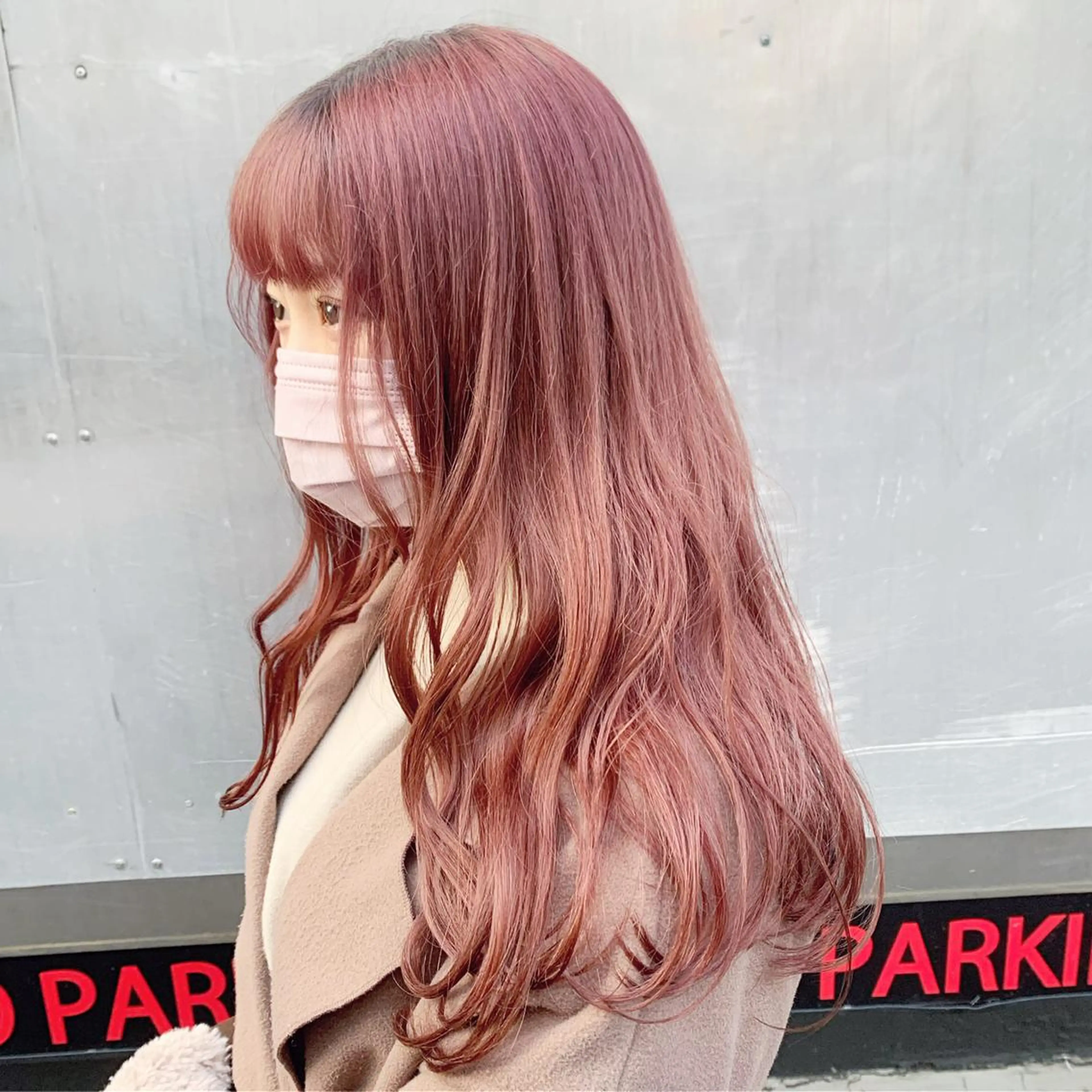 ロング カラー ヘアアレンジ ブリーチ ヘアカラー ピンクカラー🩷 ヘアセットＮＯ.1のヘアスタイル