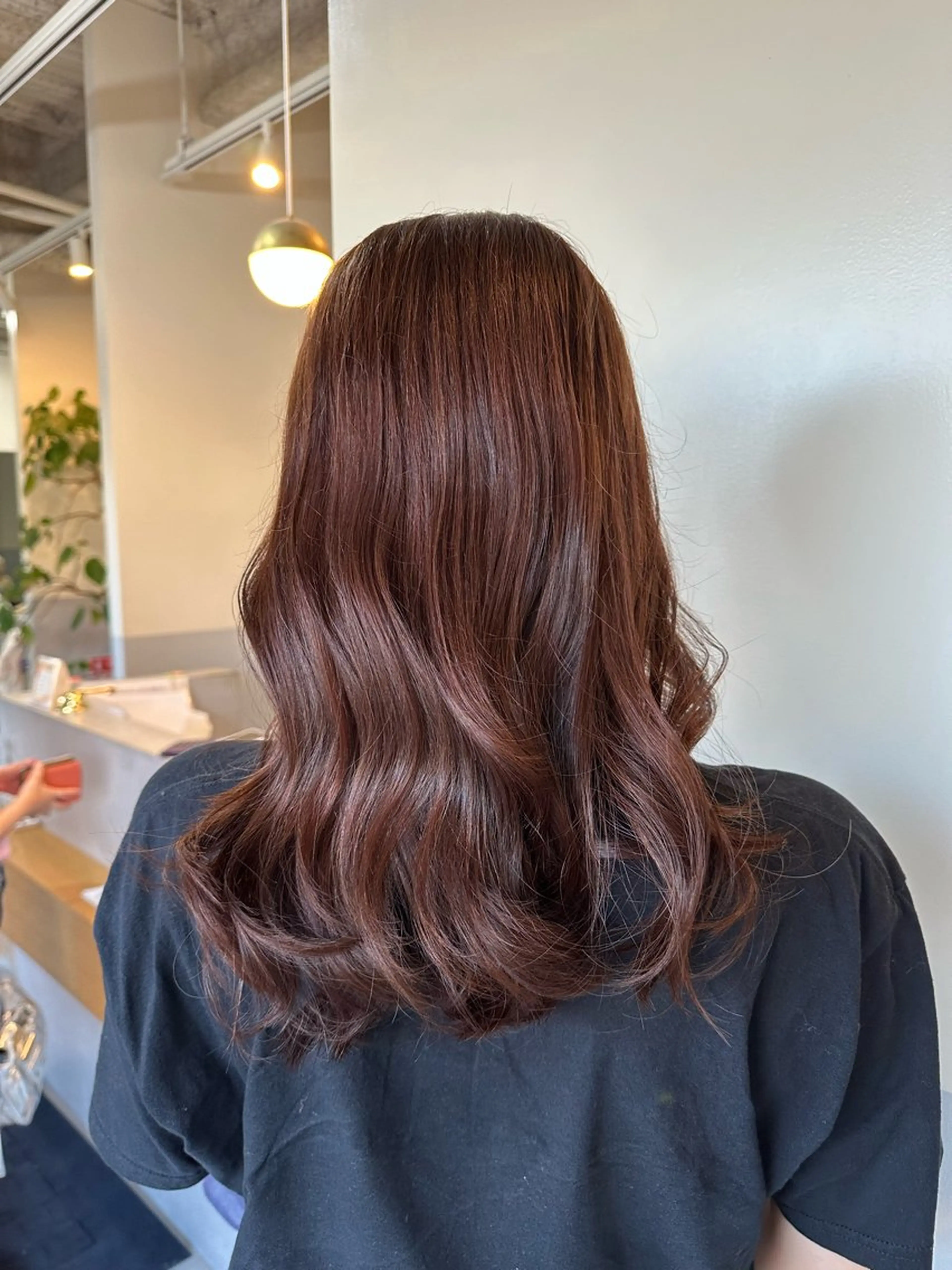 ロング カラー ブラウンカラー ピンクカラー ピンクブラウン 三浦 彩那のヘアスタイル
