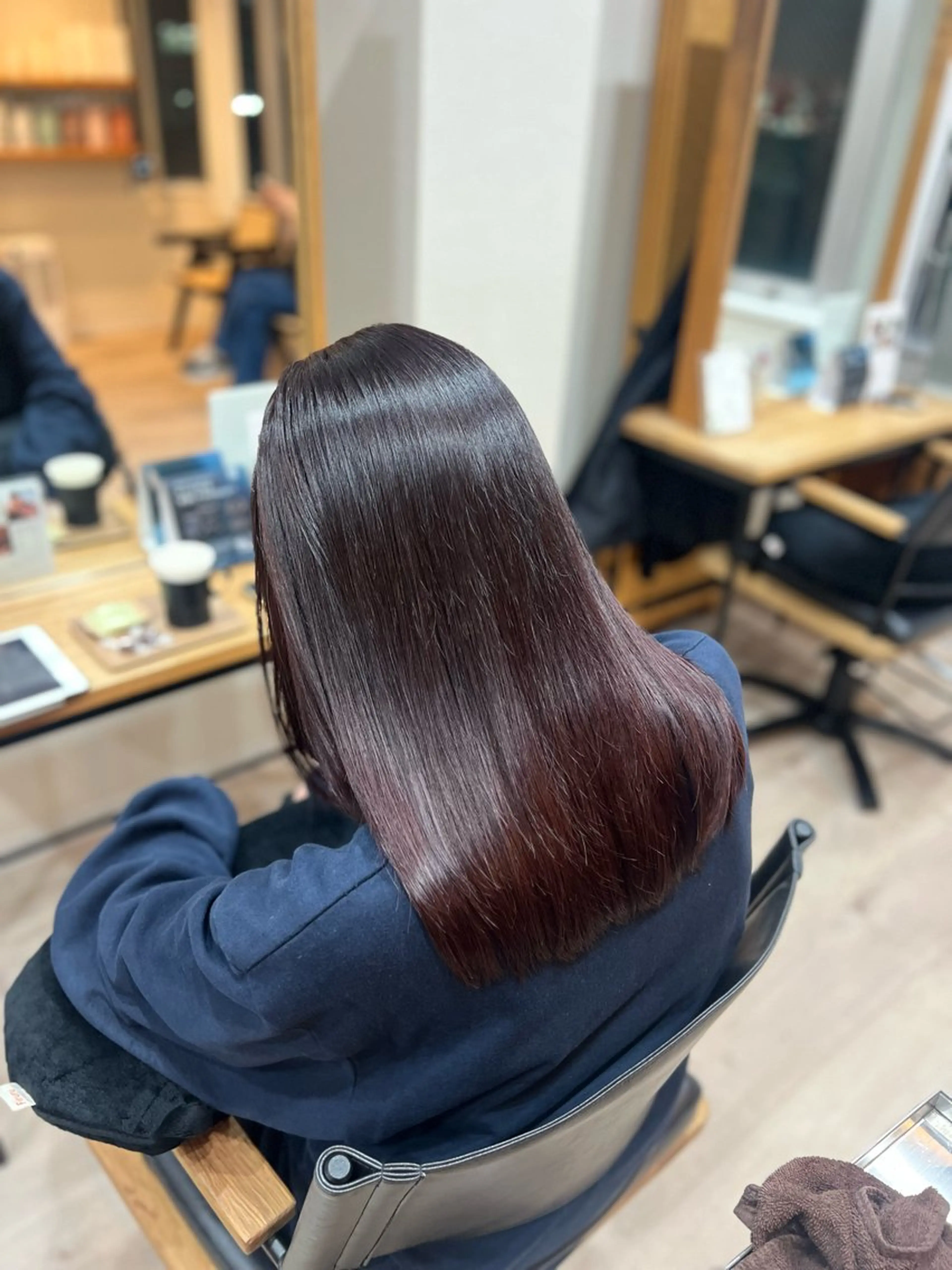 ミディアム カラー diar湘南台所属・スガワラ　メグミ/ 湘南台/カットモデルのヘアスタイル