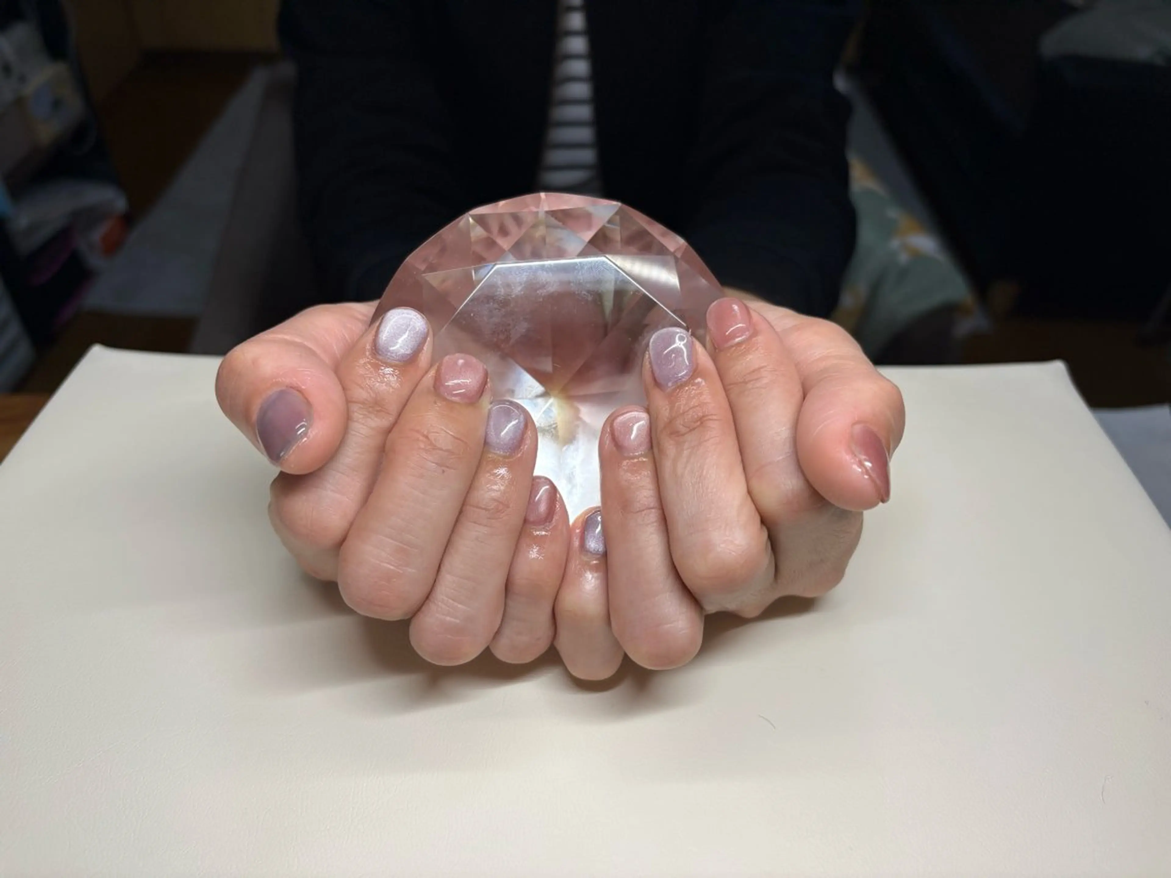 ネイル ジェルネイル マグネットネイル ピンク パープル Rainbow Moonのネイルデザイン