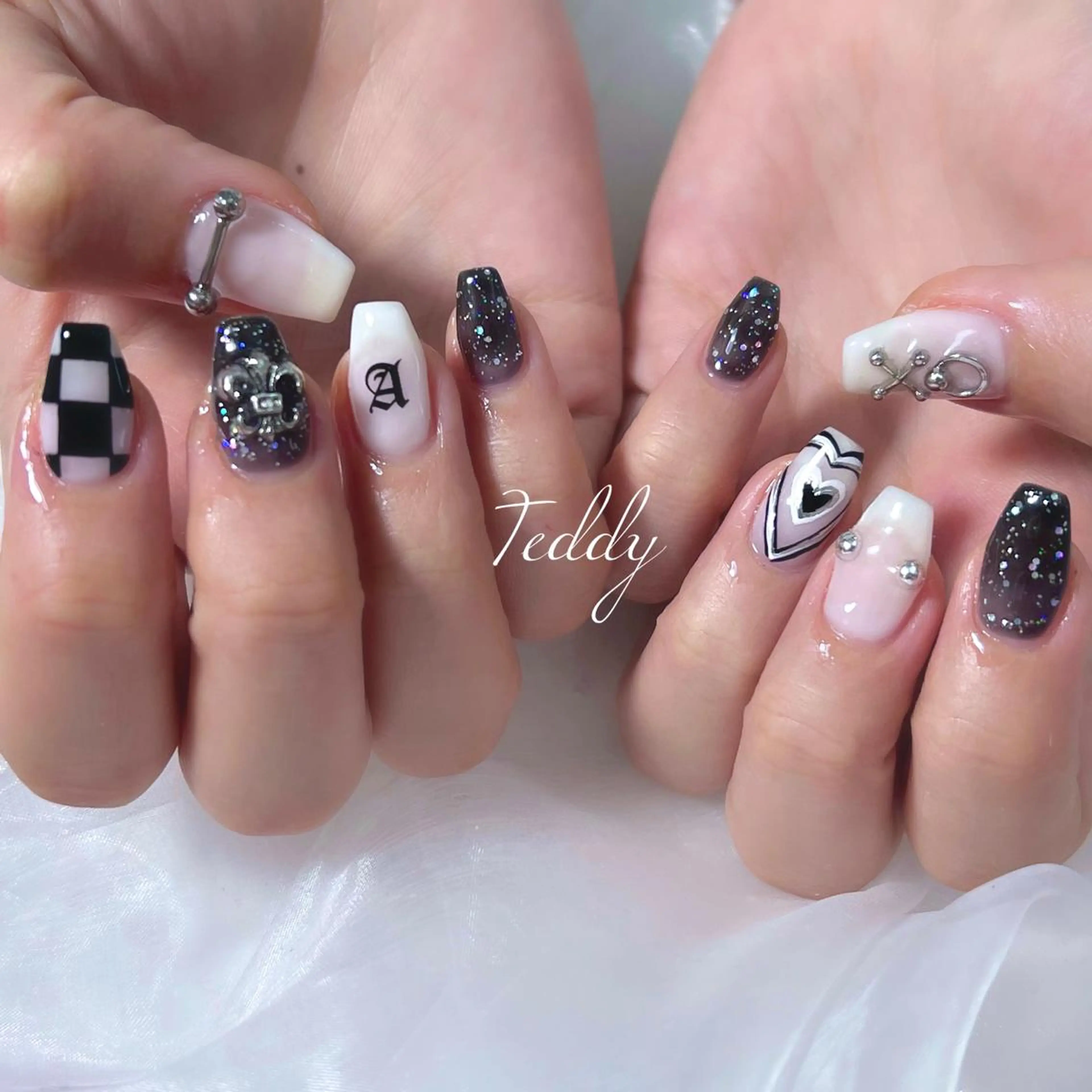 ネイル ハンドネイル ERINA ♥のネイルデザイン