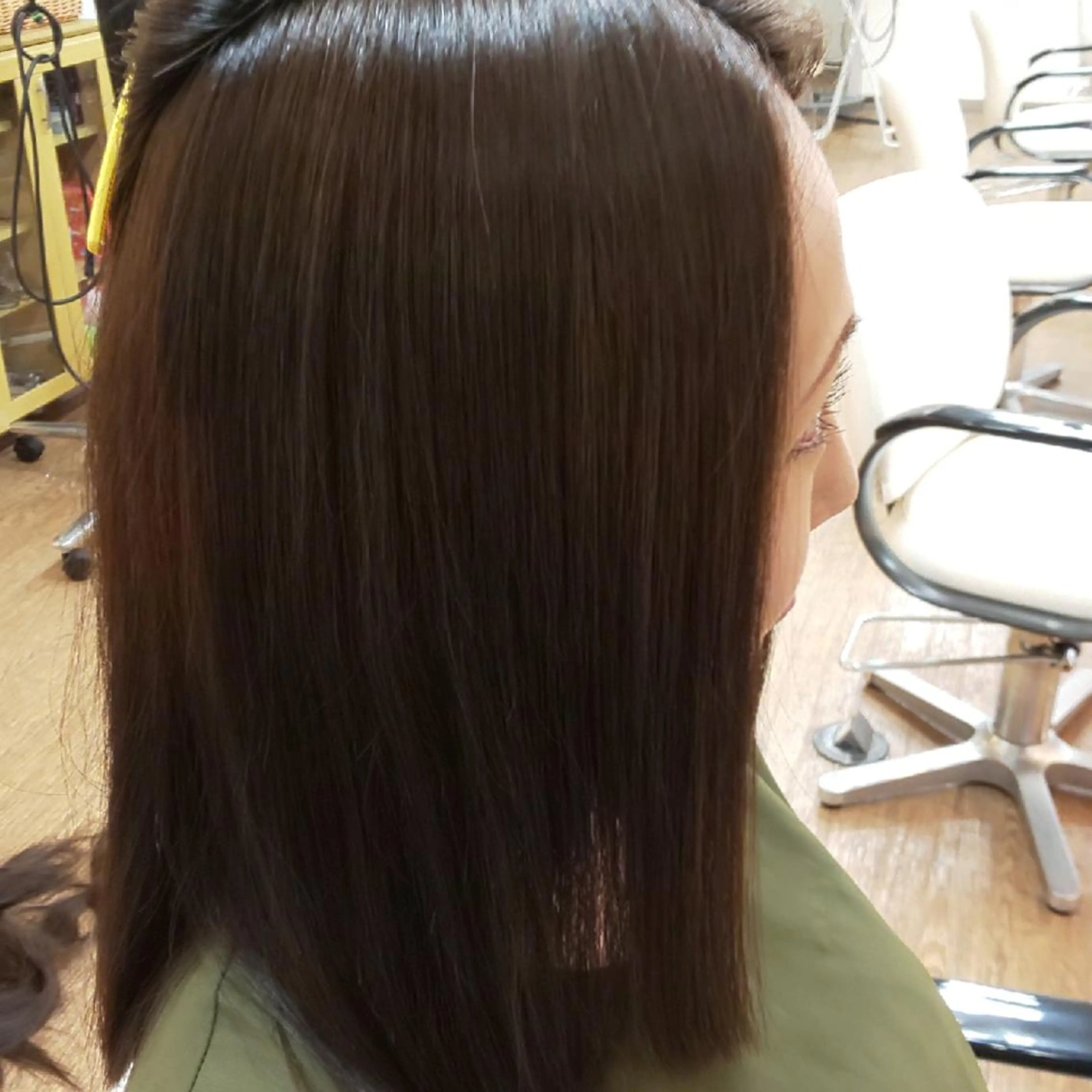 セミロング パーマ 石原 生太  のヘアスタイル