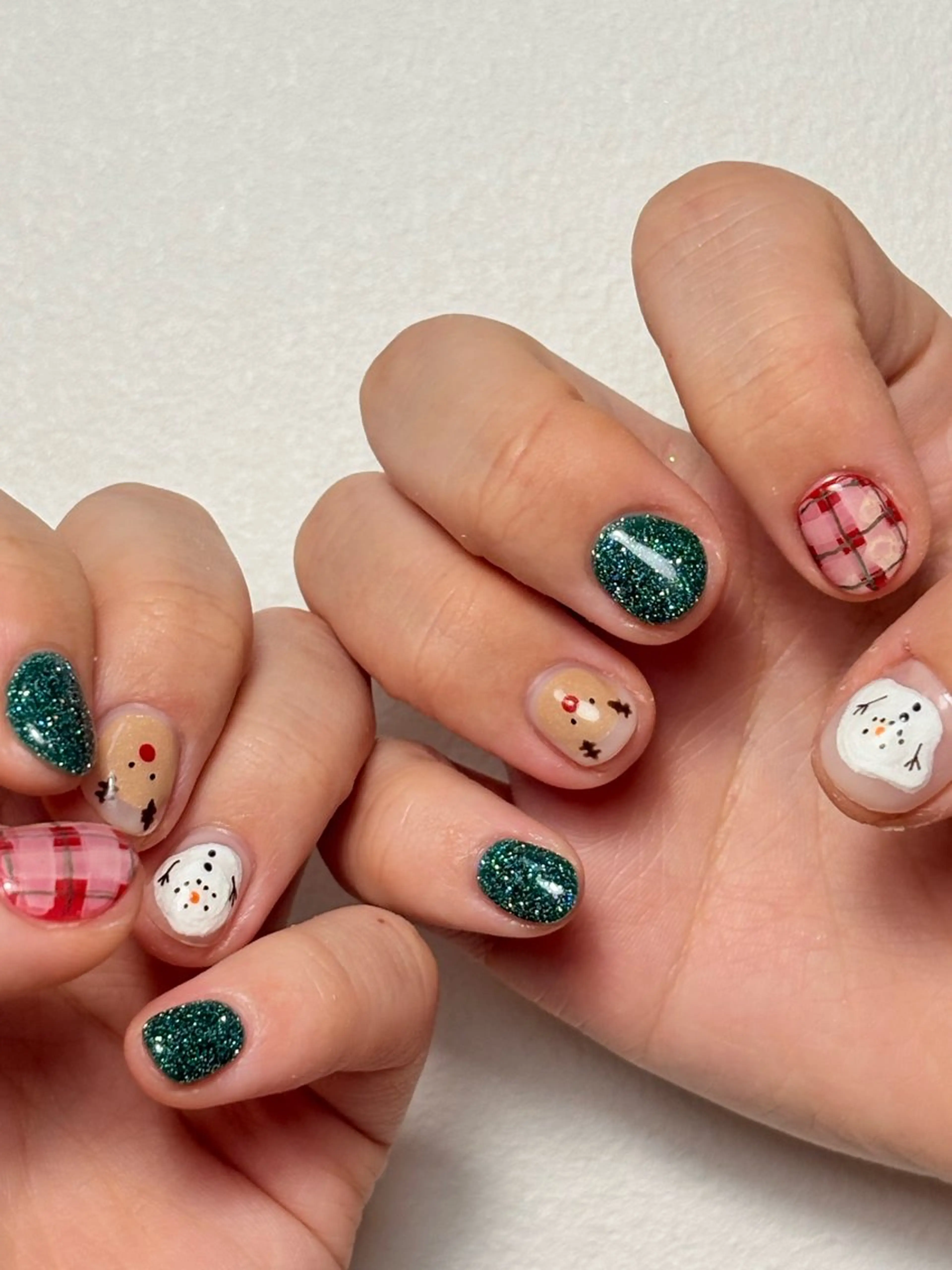 ネイル she saw me / shokoのネイルデザイン