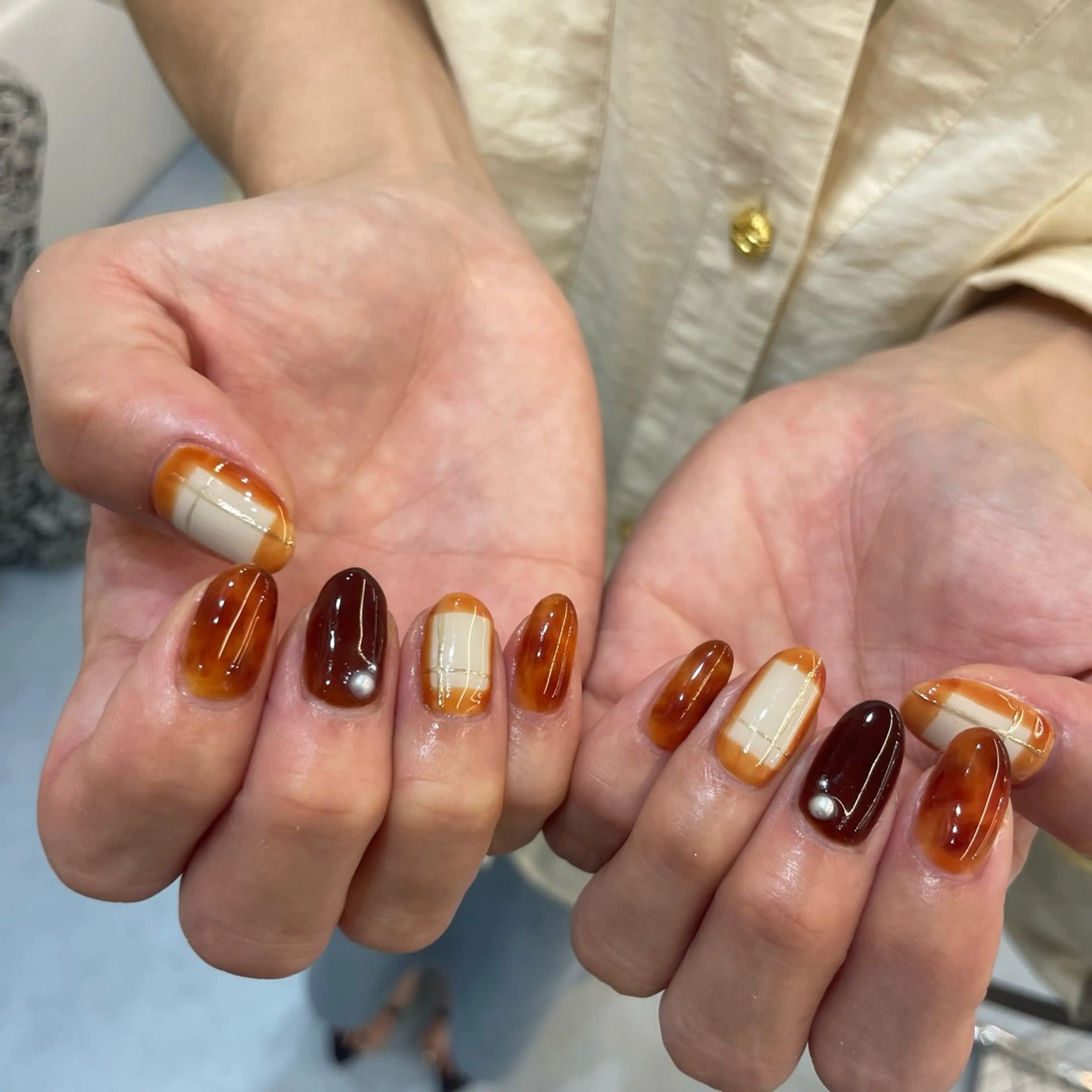 ネイル pool Yuzu🌷のネイルデザイン
