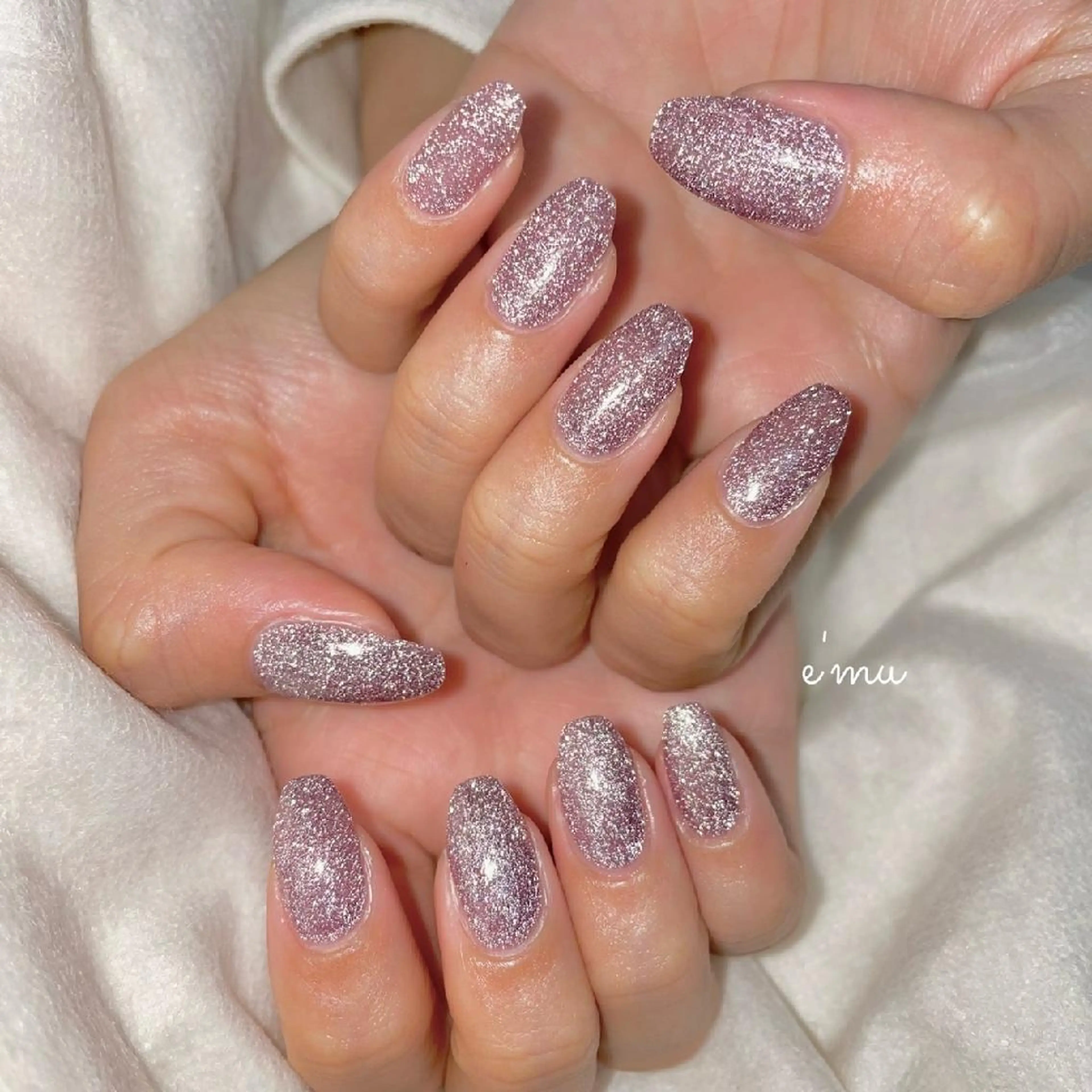 ネイル フラッシュネイル ラメ(グリッター) ワンカラーネイル ハンドネイル nail salon e'mu💐のネイルデザイン