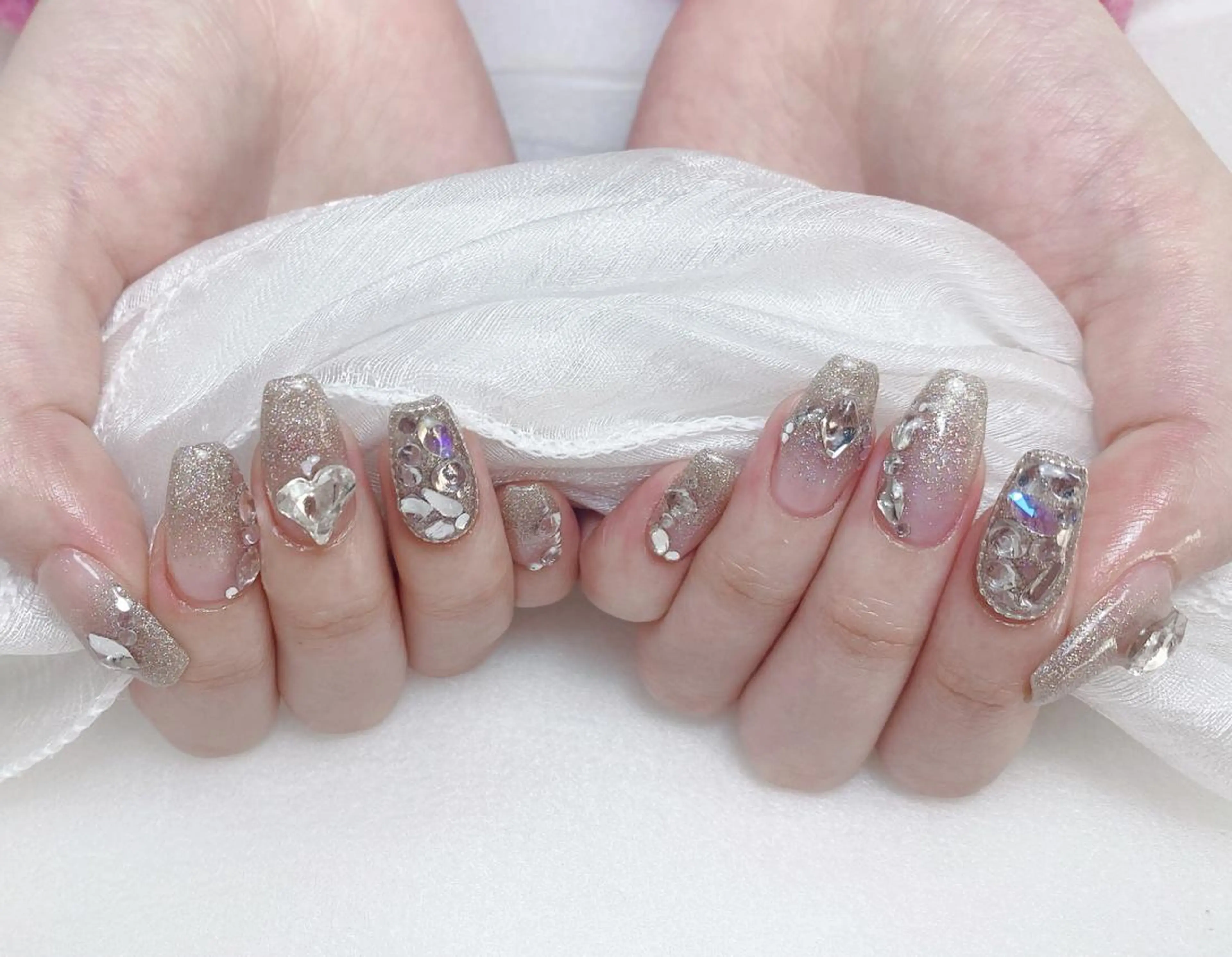 ネイル Elegantb eautyショウレイのネイルデザイン