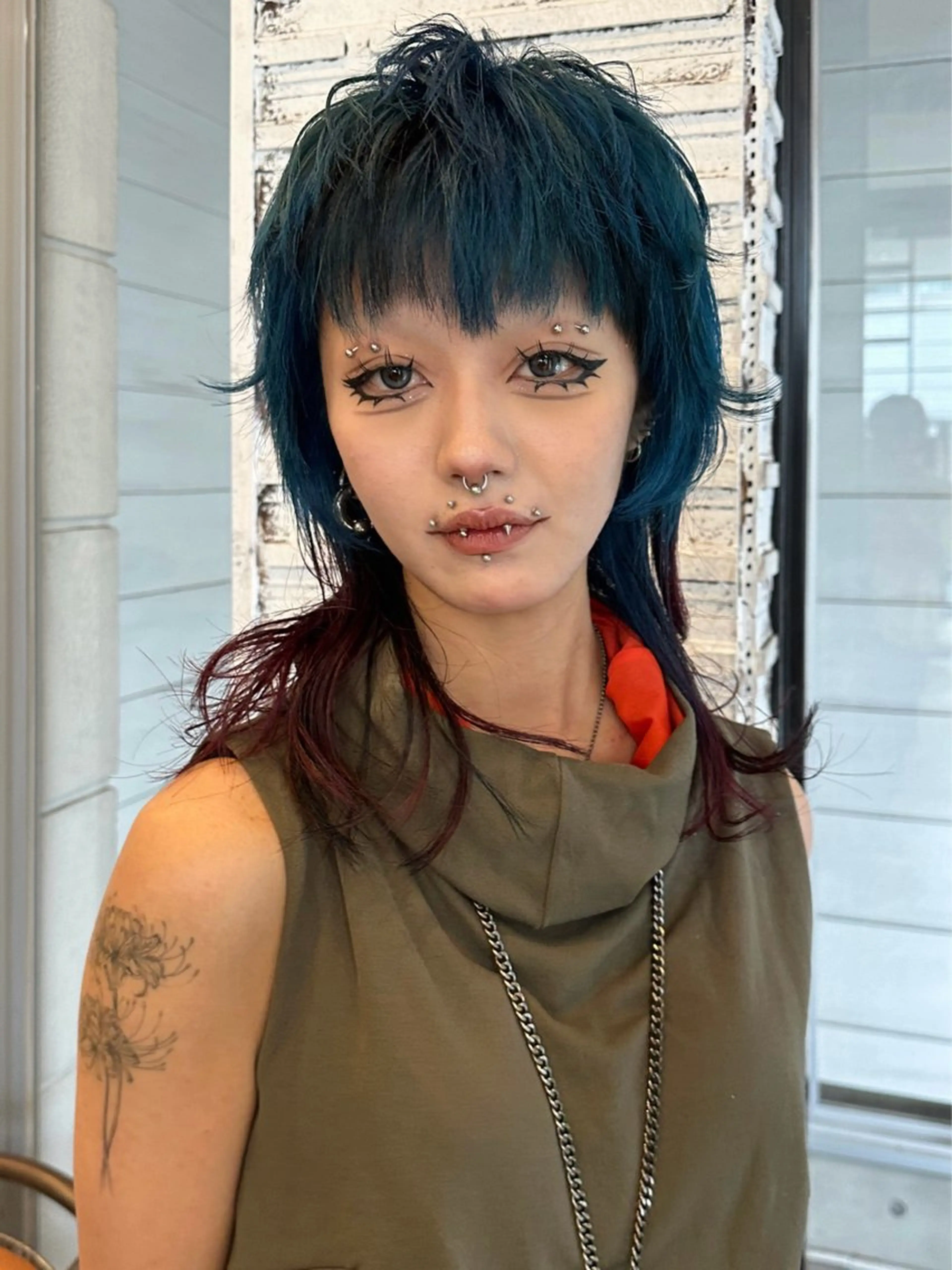 ミディアム カラー ブリーチ デザインカラー ハイトーンカラー ヘアカラー トリートメント ✨艶ブリーチカラー✨ 酸性ストレート光太郎のヘアスタイル