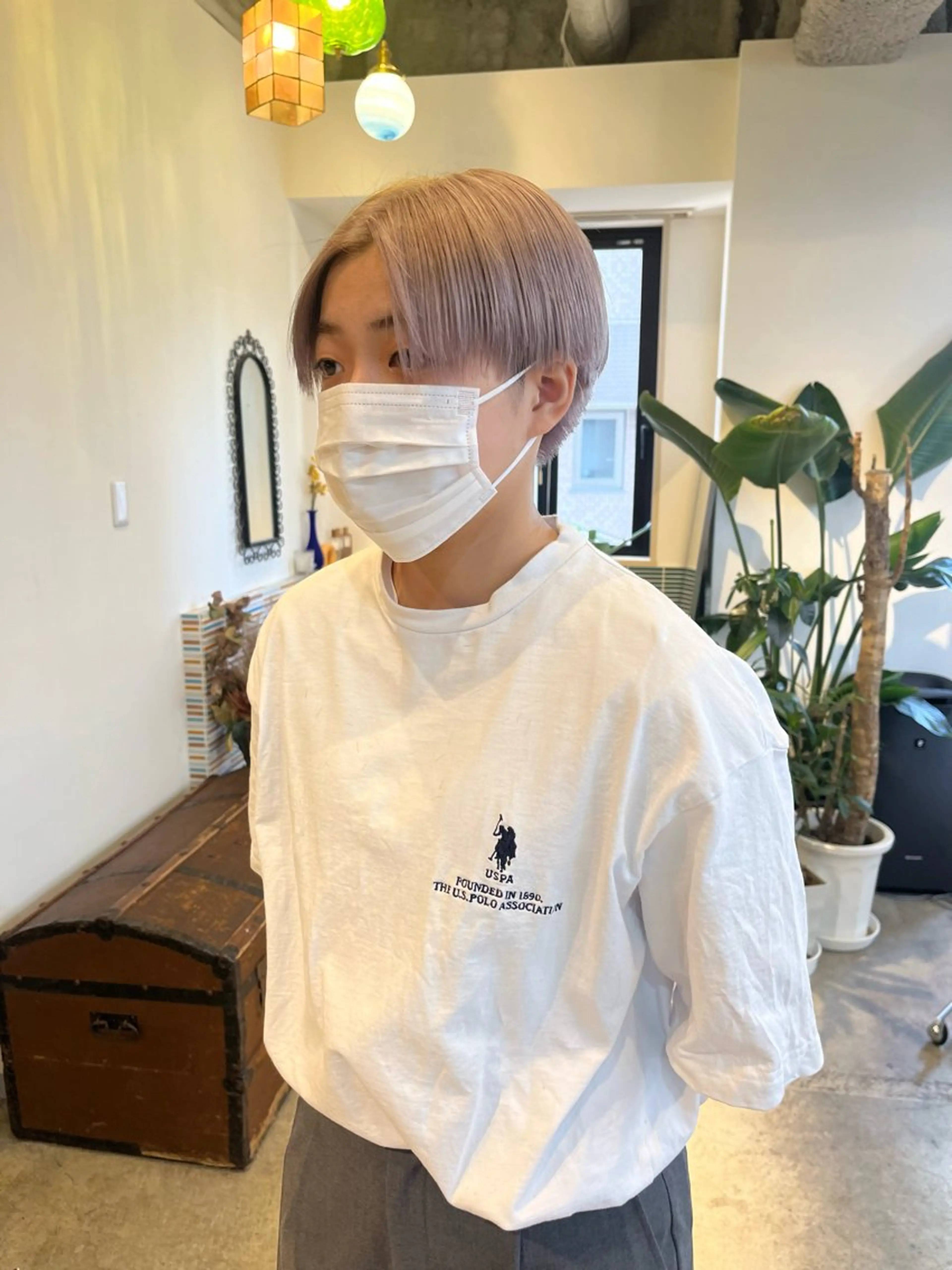 ショート カラー ベージュカラー ブリーチ ホワイトベージュ カット ヘアカラー トリートメント 🩷ハイトーン透明感 レイヤー🩷ユリカのヘアスタイル