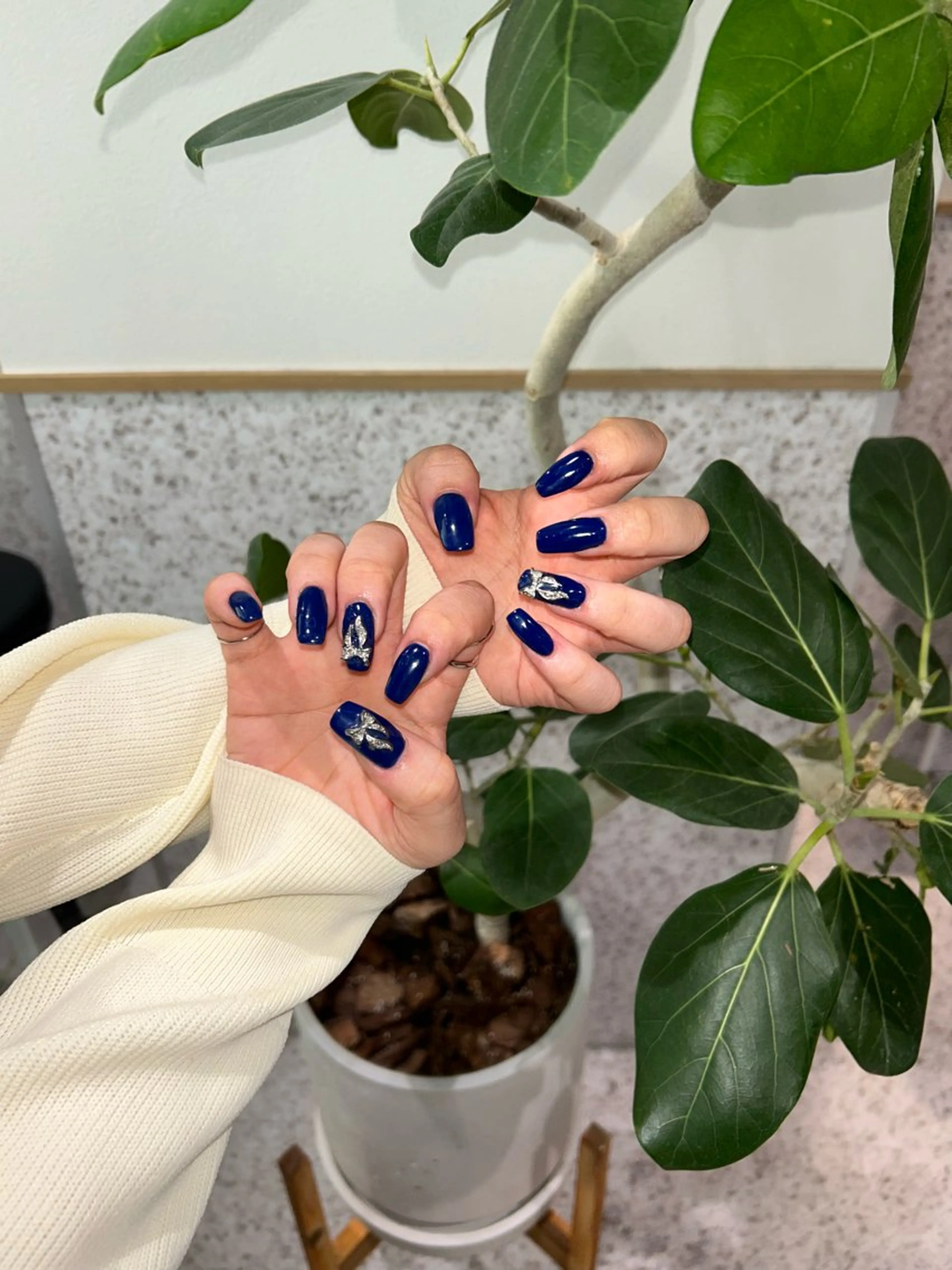 ネイル 成人式 長さ出し 韓国ネイル ショートネイル ハンドネイル ♡ハイトーン★ ネイル/しの♡のヘアスタイル