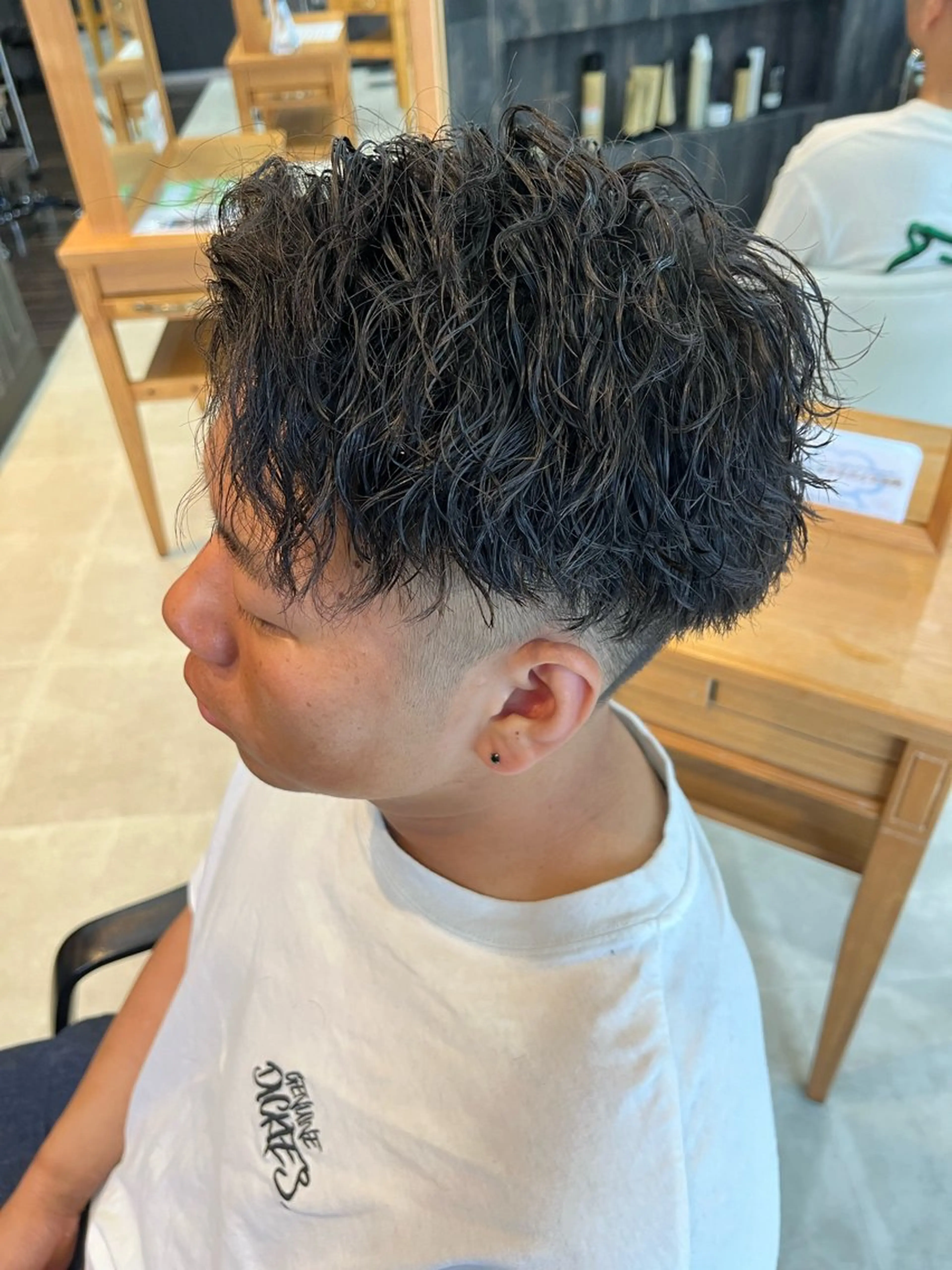 ショート パーマ カット パーマ トリートメント 安田 海斗のヘアスタイル