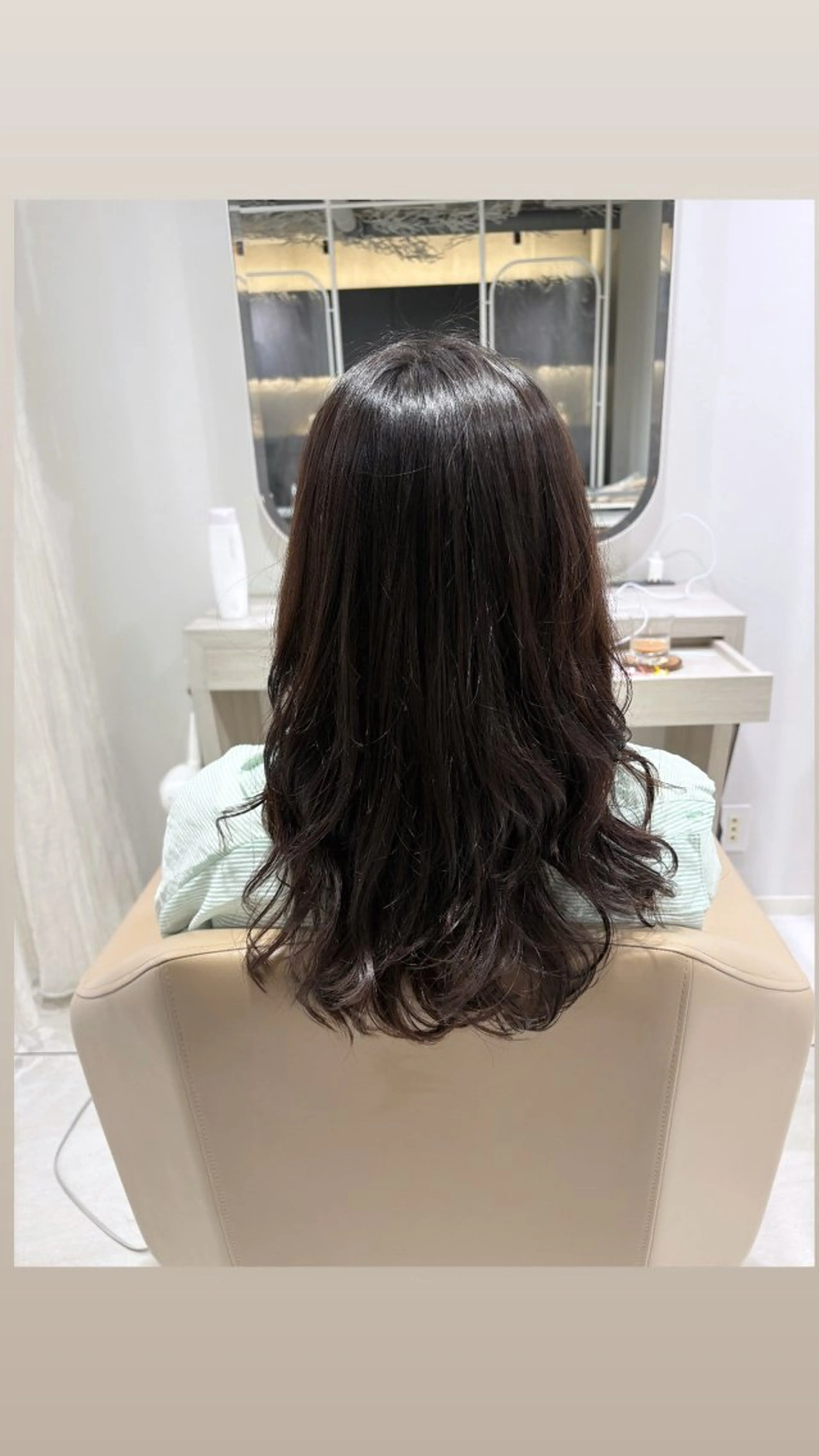 ロング パーマ カット ヘアカラー パーマ Hair salon　Sui所属・コテ巻き風パーマ 暖色カラー/伊藤菜月のヘアスタイル