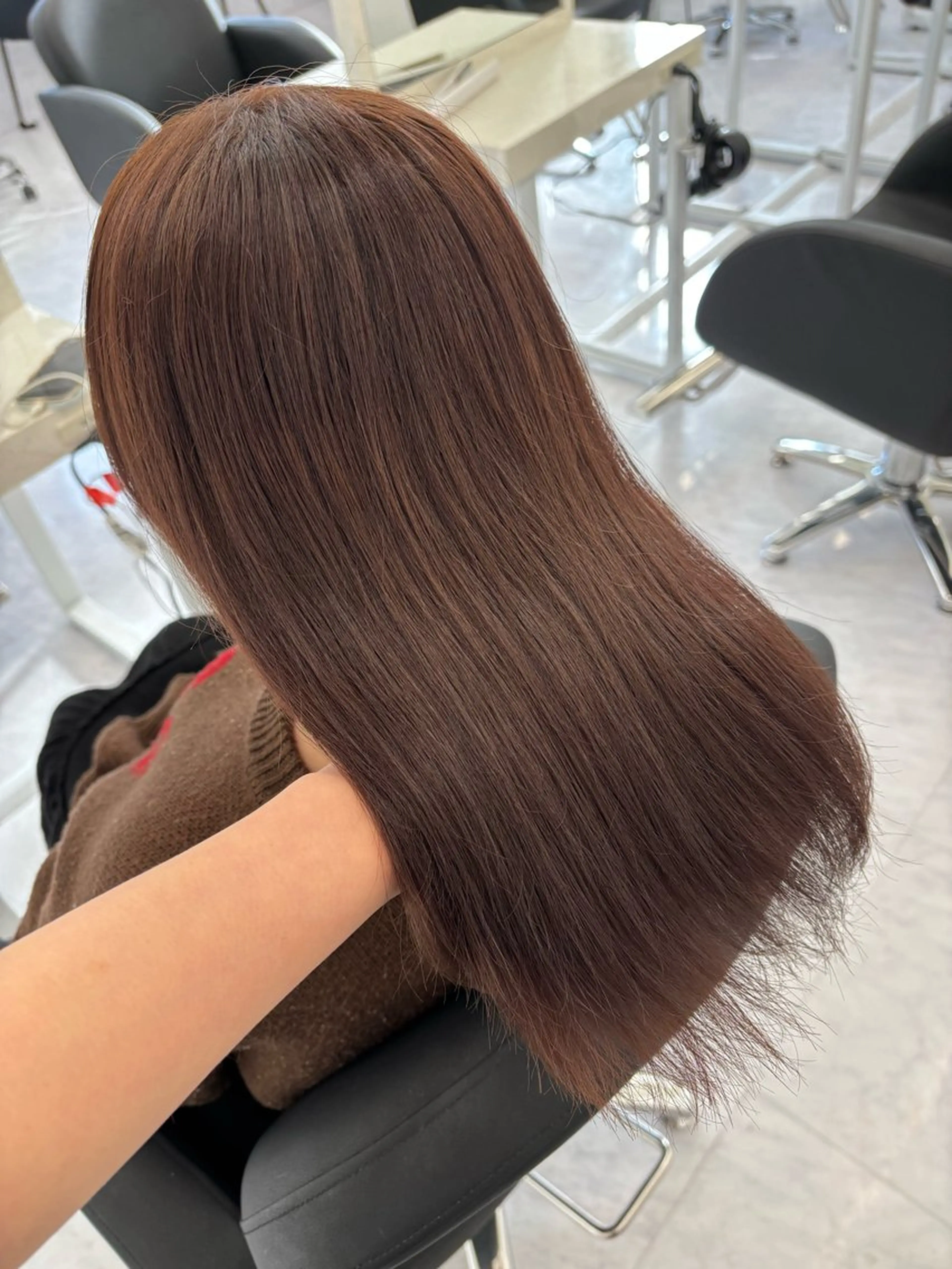 ミディアム カラー ブリーチ ブラウンカラー ブリーチなしカラー カット ヘアカラー トリートメント 🎀レイヤー×透明感 カラー🎀Ayanoのヘアスタイル