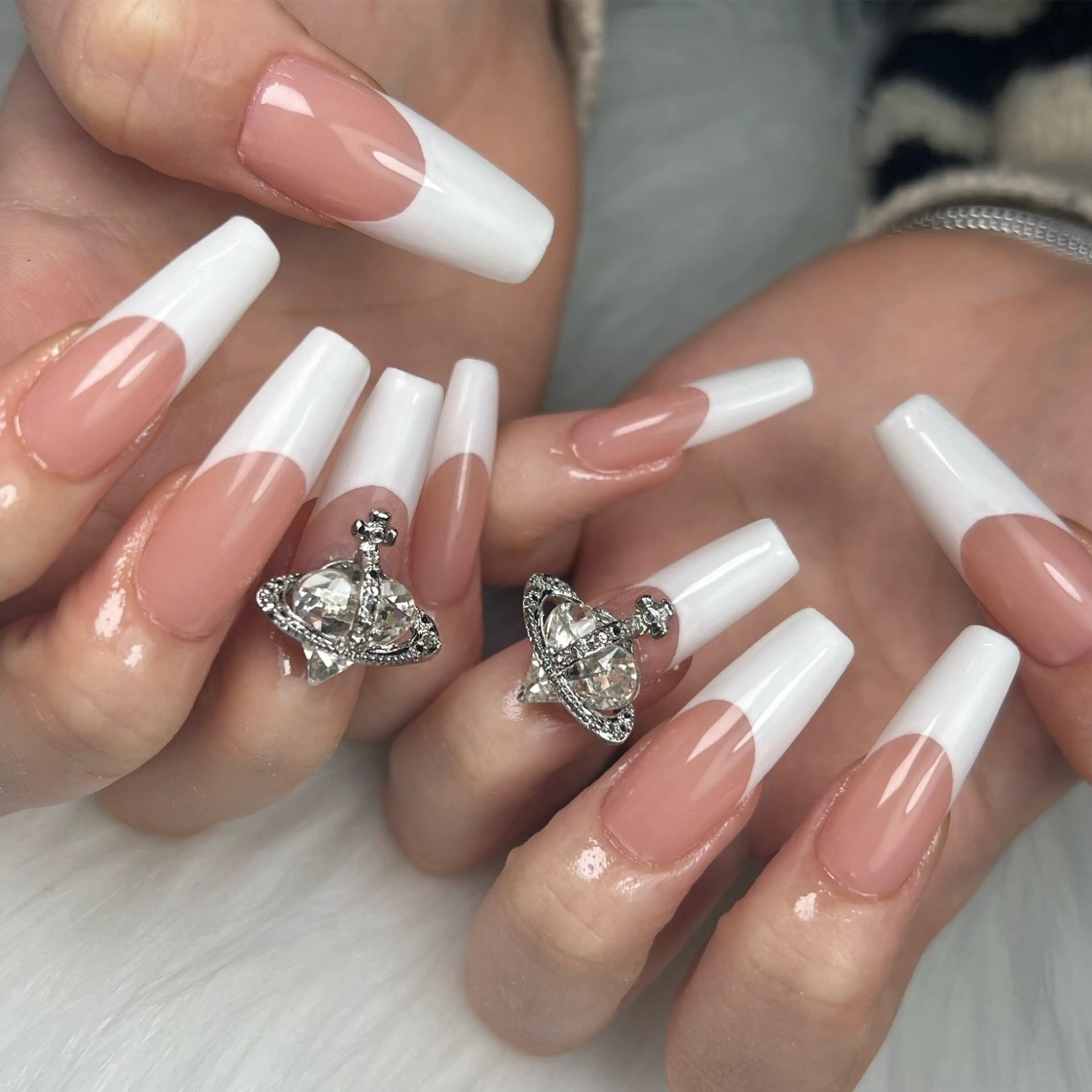 ネイル ハンドネイル Nail Salon L'arc所属・💊大阪/南船場 monica🧠のネイルデザイン