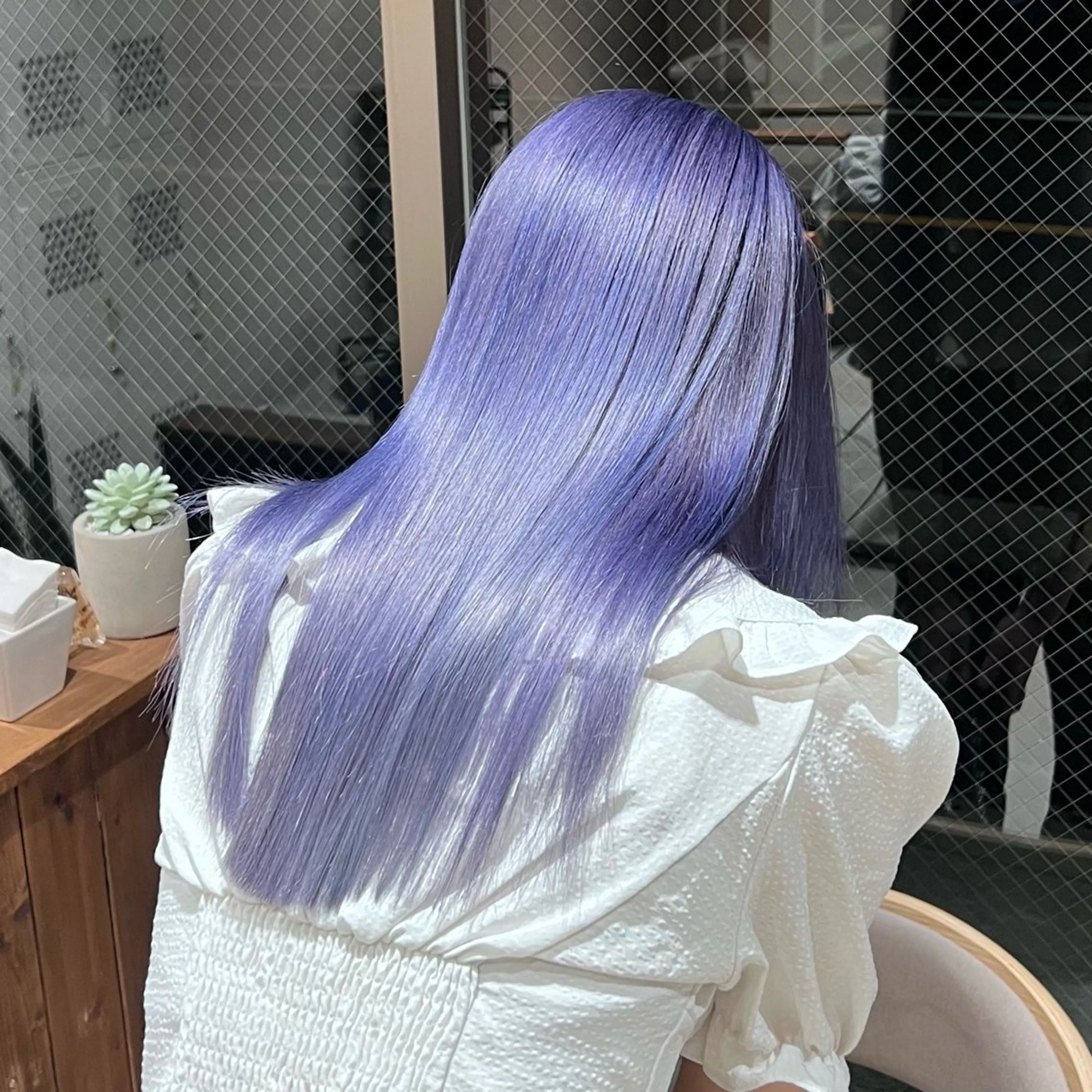 セミロング カラー バイオレットカラー カット ヘアカラー ムラ修正💎 艶髪ハイトーン💎のヘアスタイル