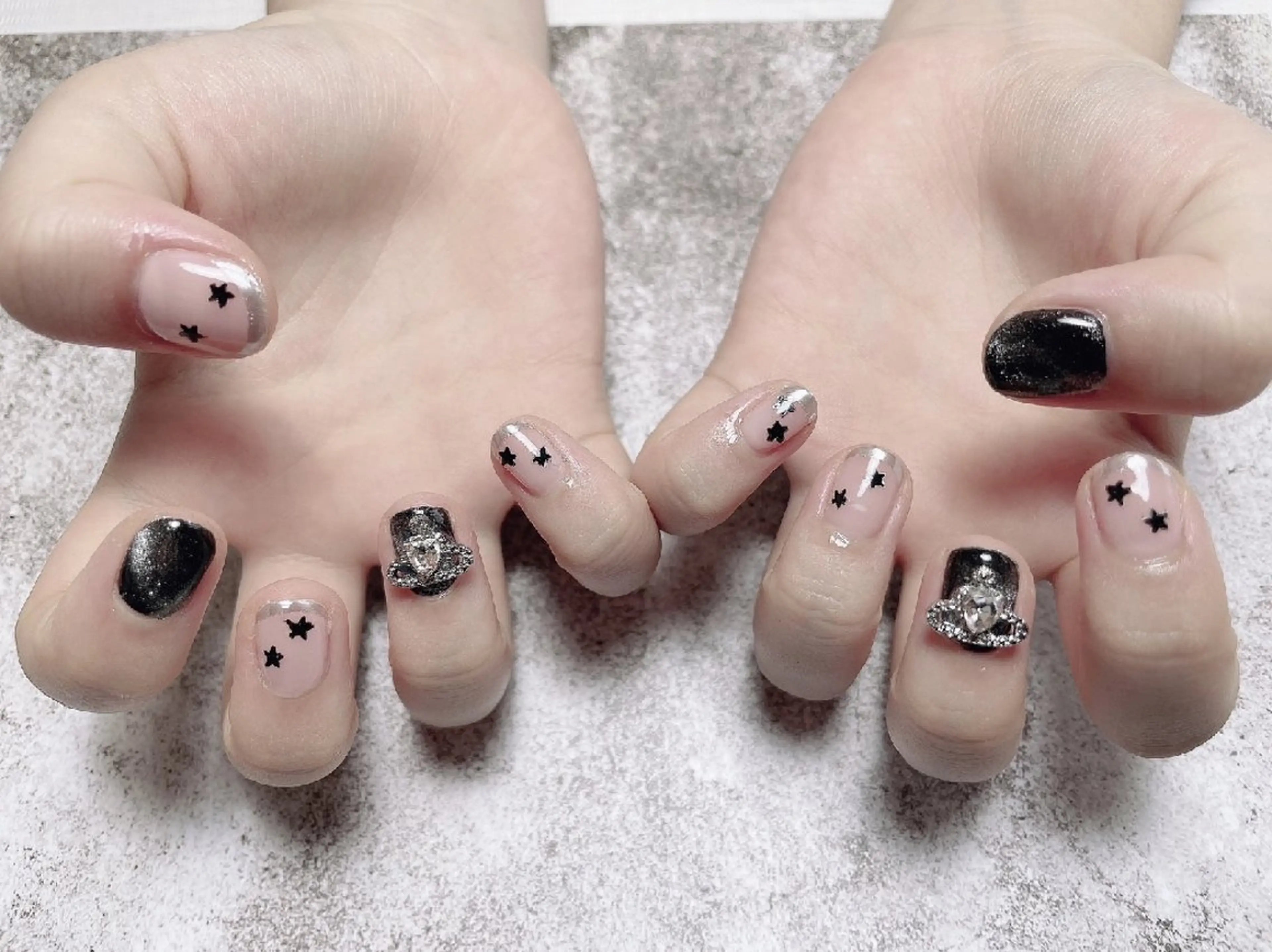 ネイル Nailsalon Blueのネイルデザイン