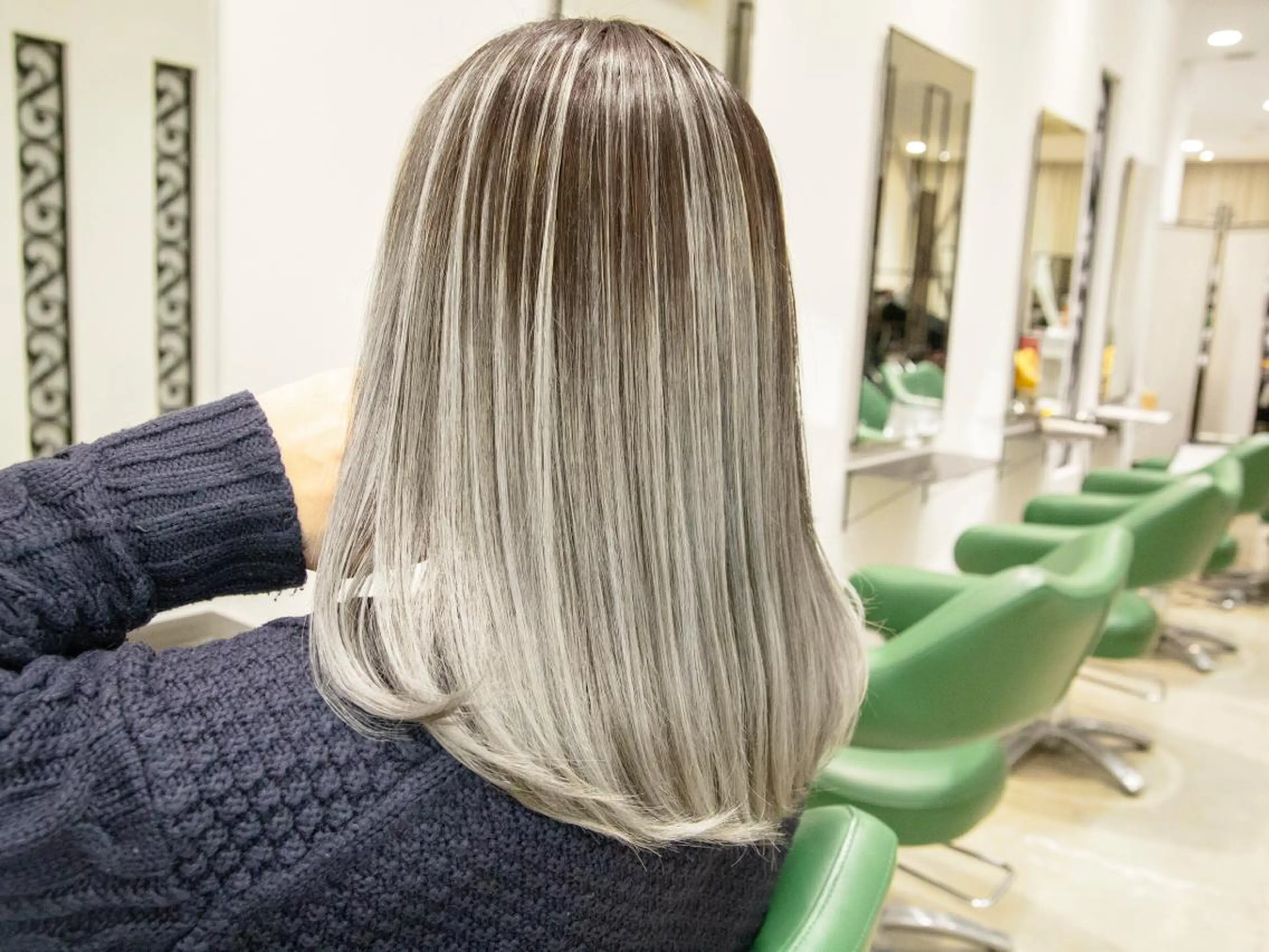 ロング カラー ヘアカラー Re:ta Hair 飯田淳平のヘアスタイル