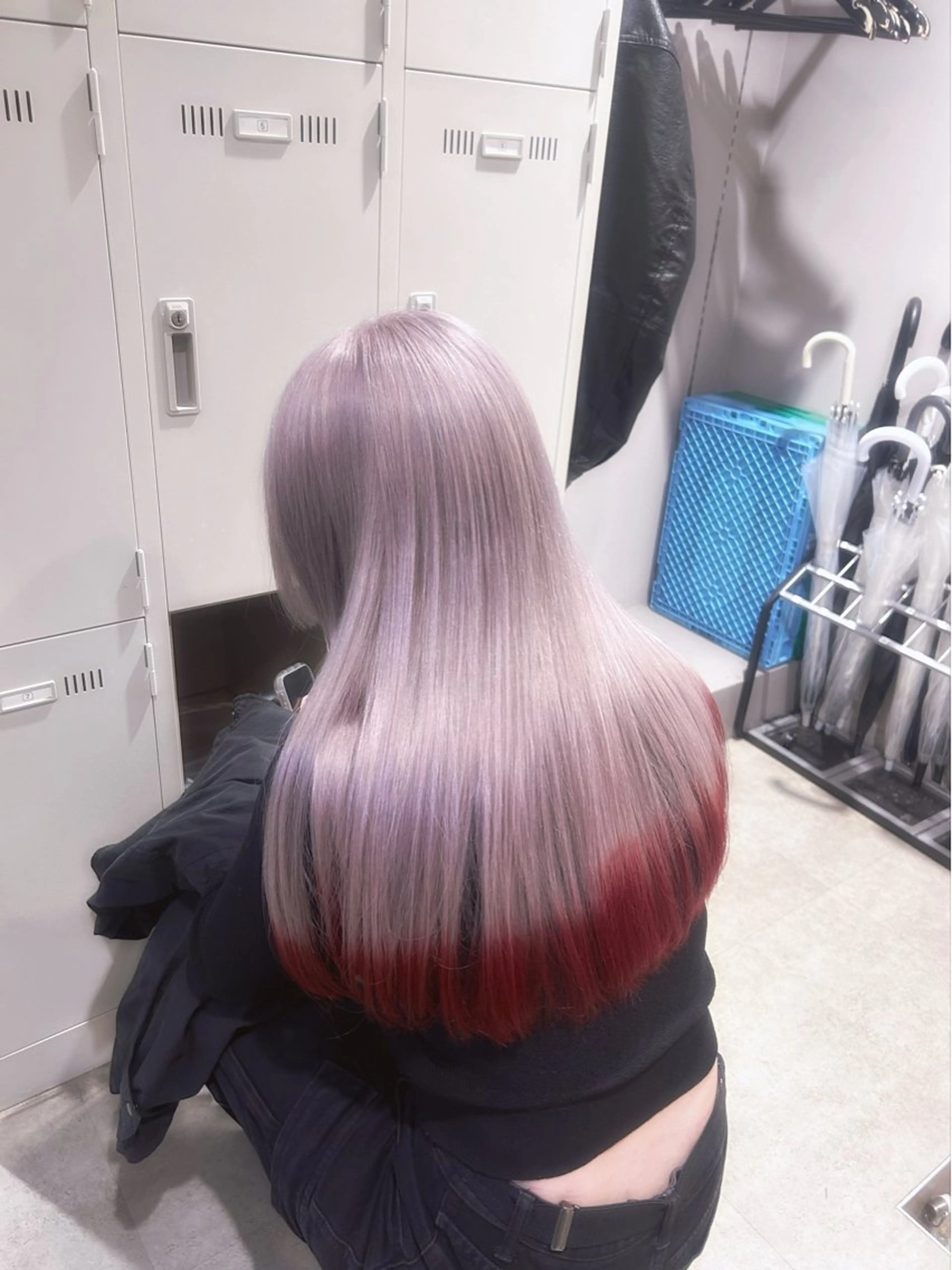 ロング カラー ヘアカラー 韓国ヘア暗髪 ダブルカラーメンズ可のヘアスタイル