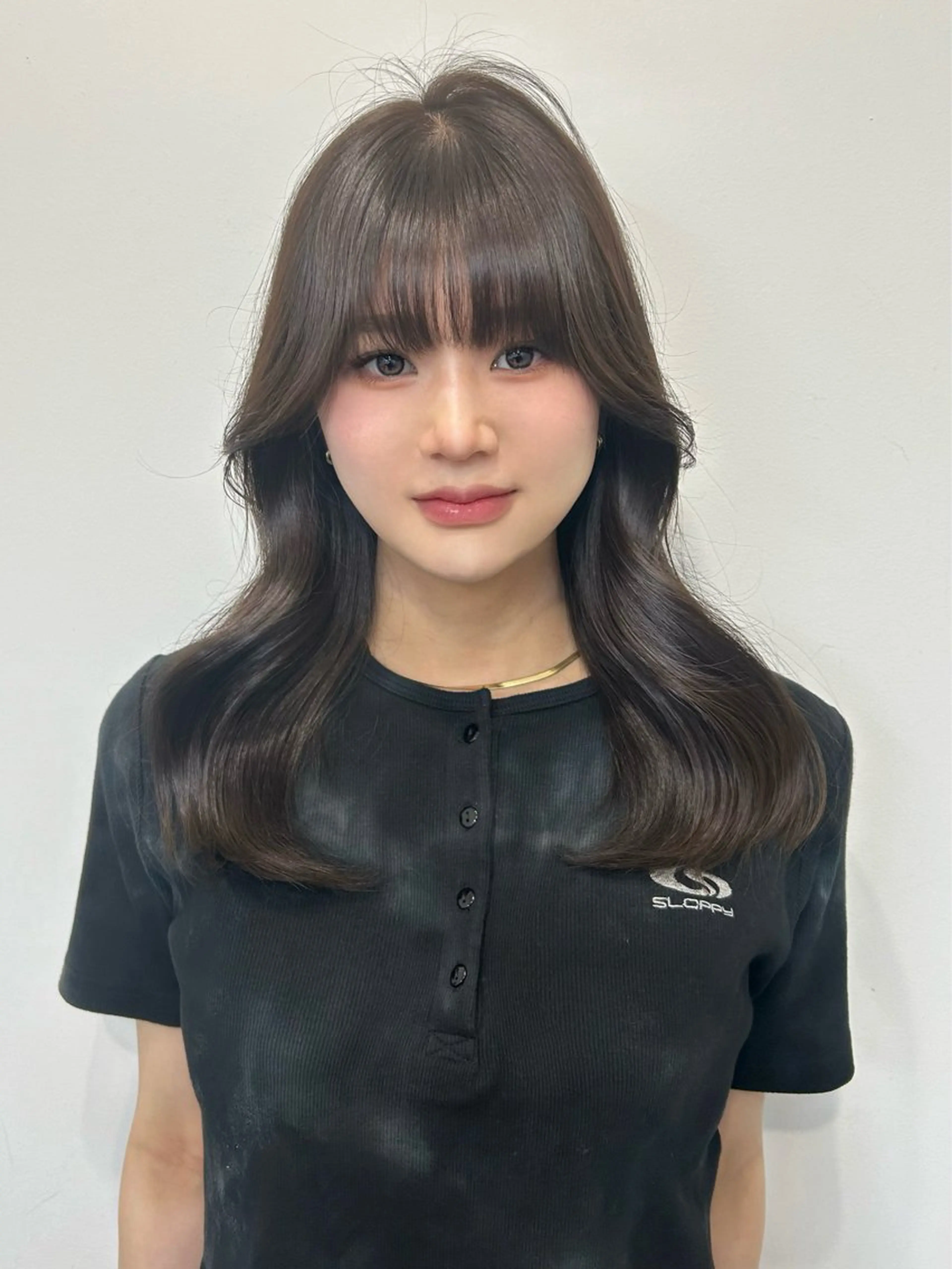 ミディアム カラー 顔周りカット 韓国風ヘア カット ヘアカラー トリートメント sunc所属・レイヤーカット ワンホンヘアそうたのヘアスタイル