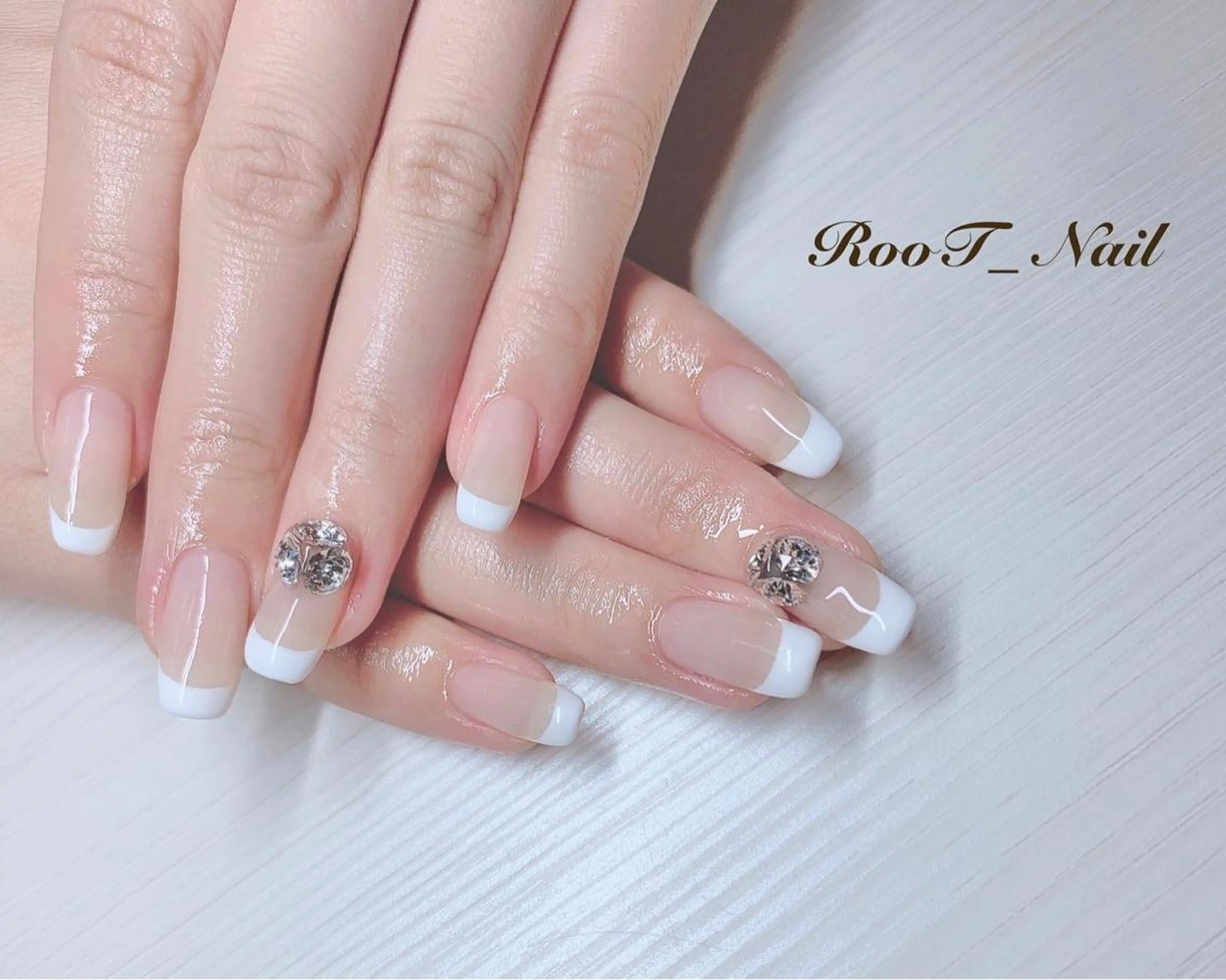 キッズ ネイル フレンチネイル ハンドネイル RooT Nailのネイルデザイン