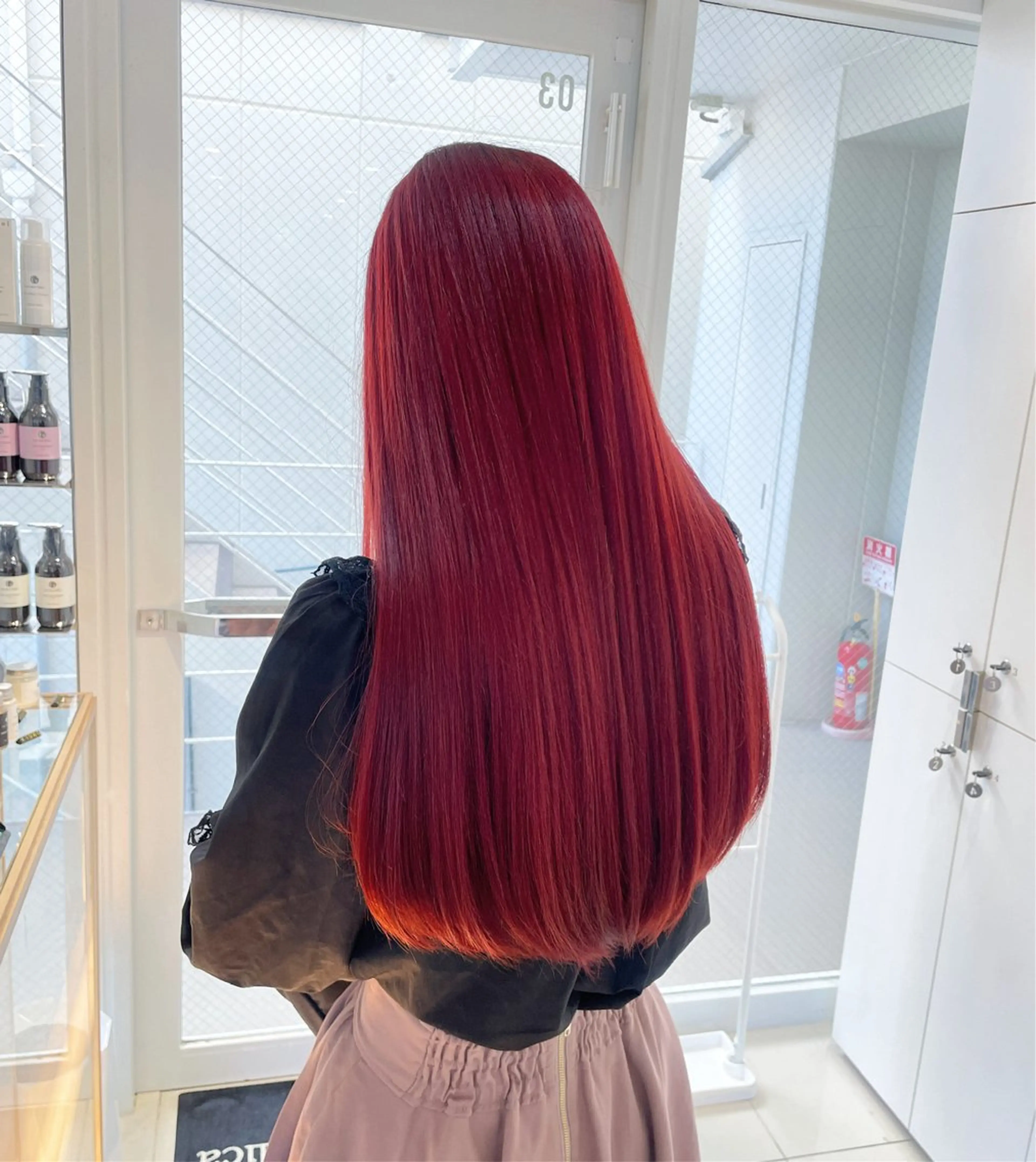 ロング カラー ヘアアレンジ レッドカラー カット トリートメント ヘッドスパ ヘアセット 艶髪✨寒色カラー✨ 翁長孝輔のヘアスタイル