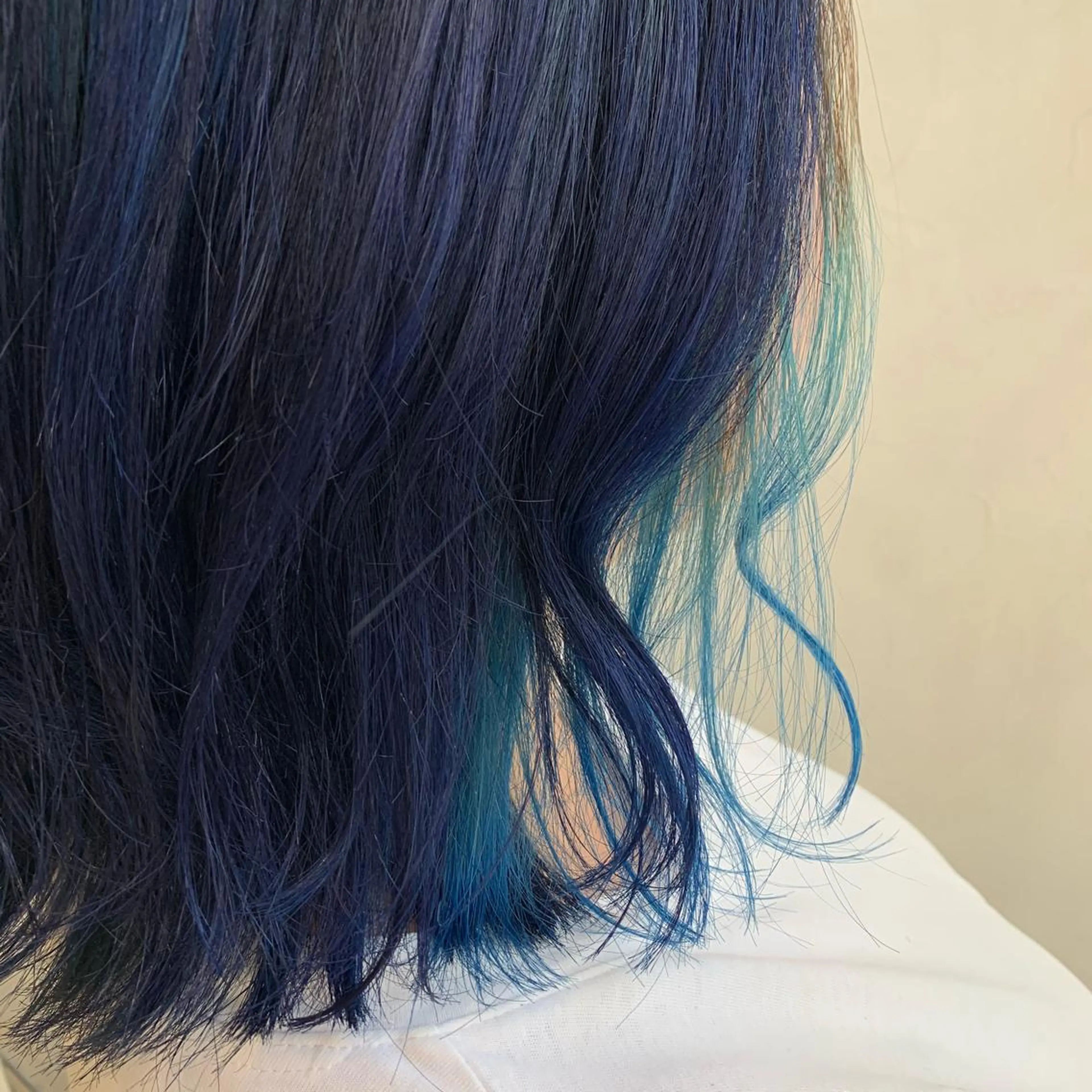 ショート カラー ブルーカラー メンズ指名多数!! SiLO 田島のヘアスタイル