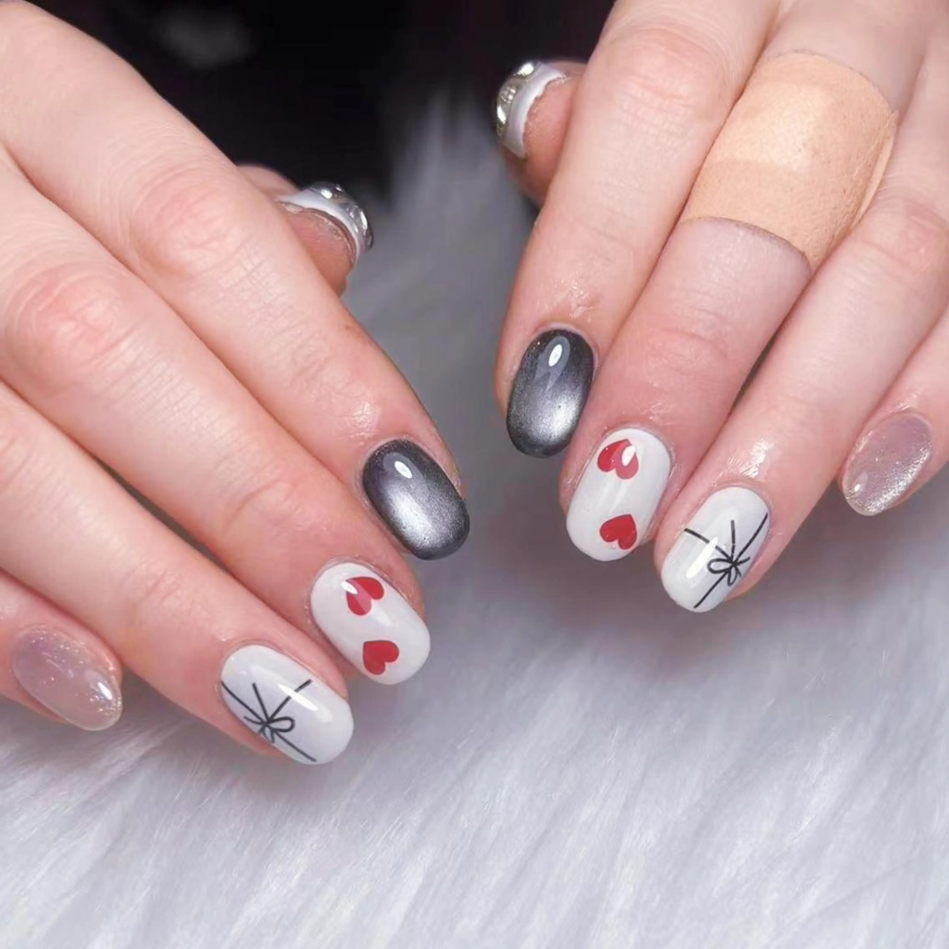 ネイル アートネイル オーロラネイル ガーリー キラキラネイル 韓国ネイル Nail Monsterのネイルデザイン