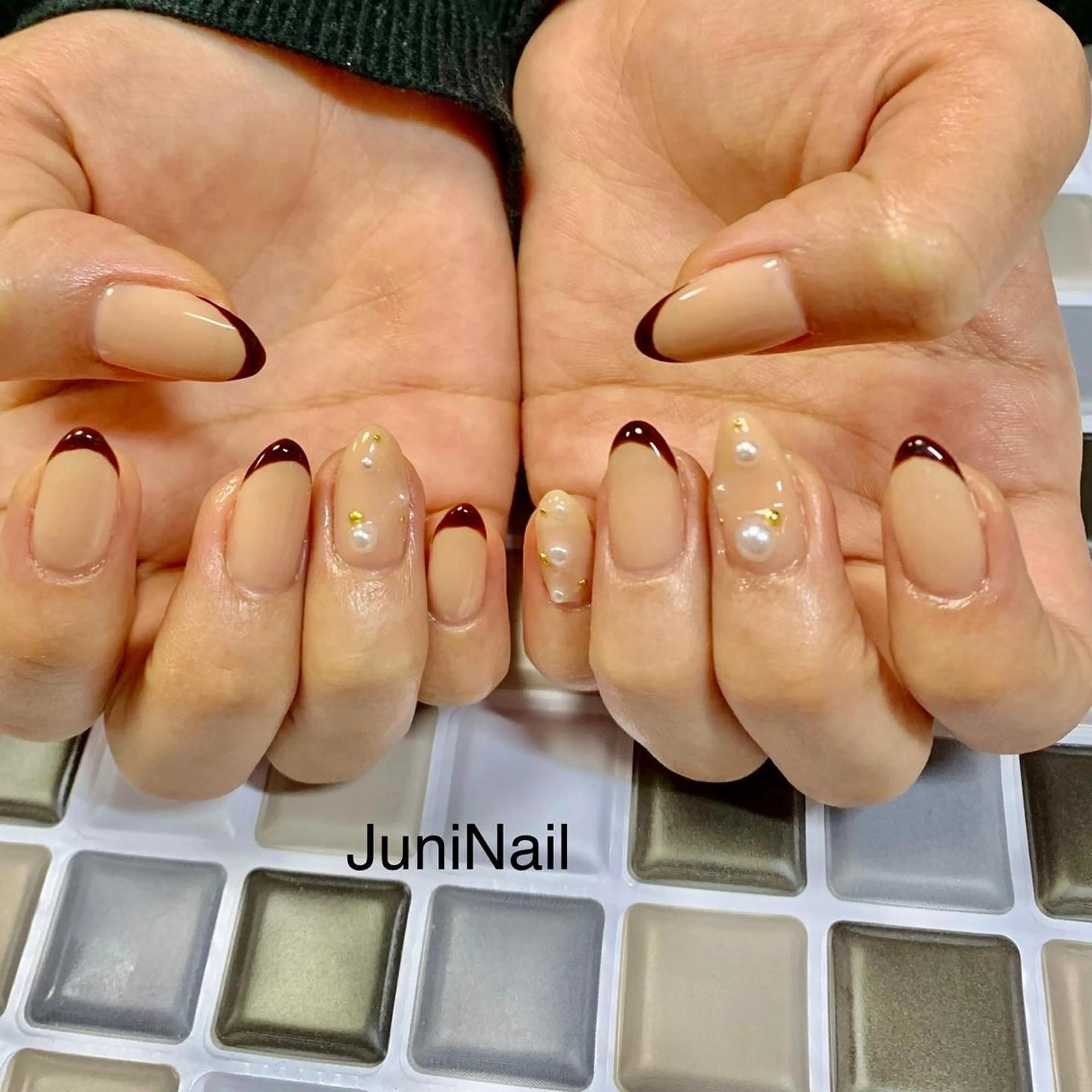 ネイル オーロラネイル クリアネイル 成人式 フラッシュネイル フレンチネイル ハンドネイル JuniNail 주니네일🇰🇷suのネイルデザイン