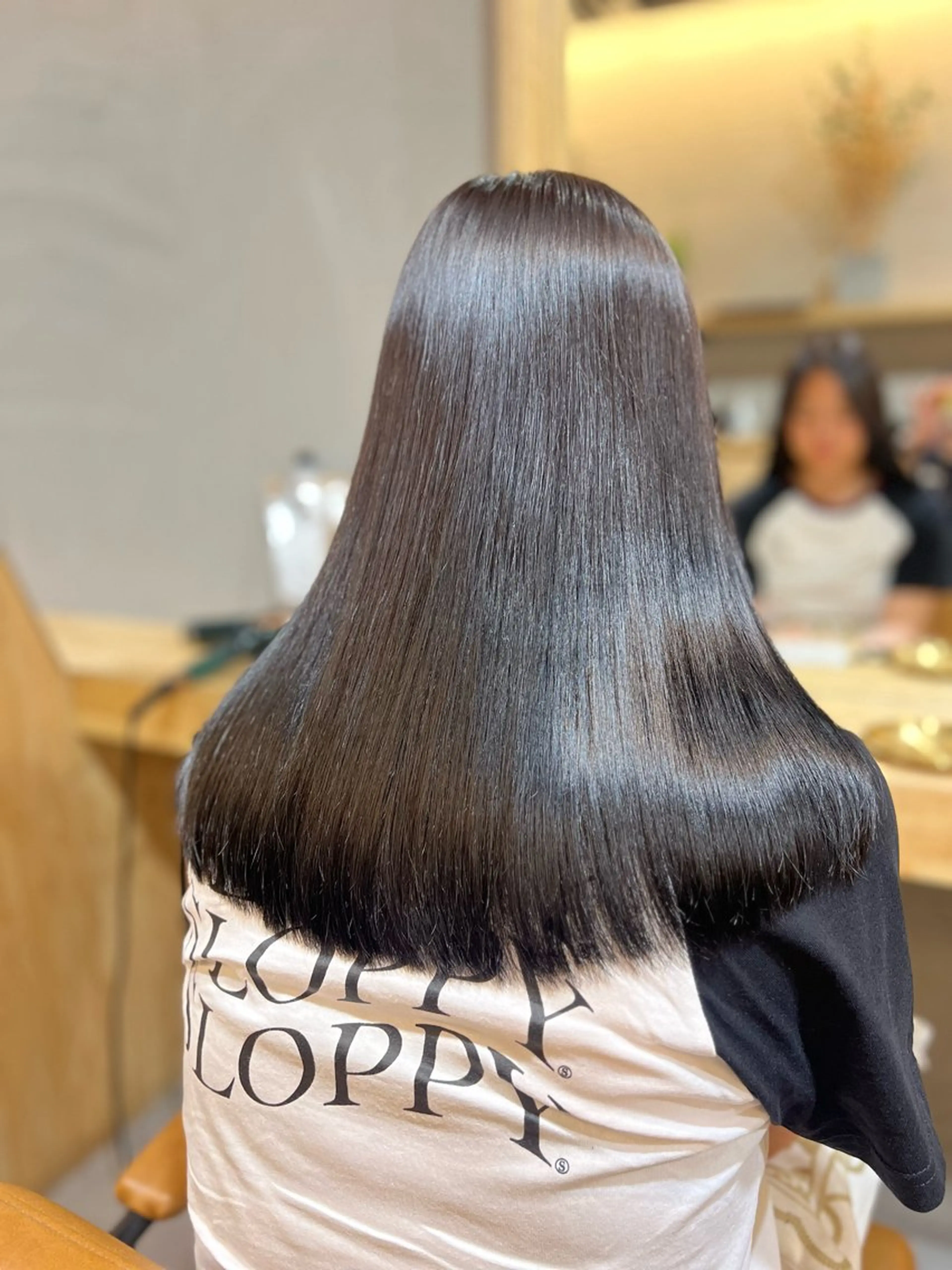 ロング 髪質改善 縮毛矯正 酸性ストレート カット 縮毛矯正 トリートメント 神戸ボブ✂️ ioe三宮/田 伸佳のヘアスタイル