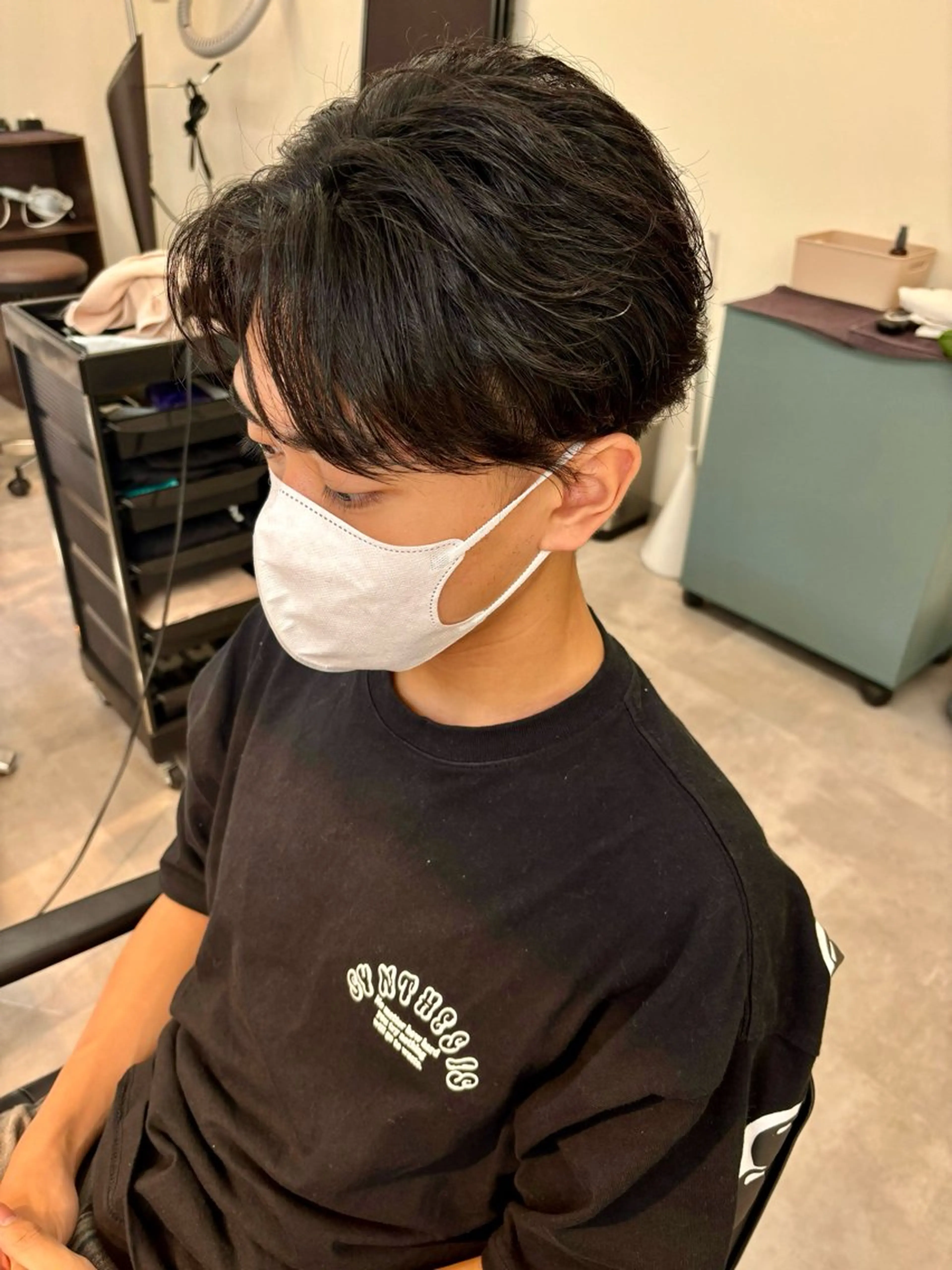 メンズ センターパート カット 千葉 メンズ パーマ特化🔥関のヘアスタイル