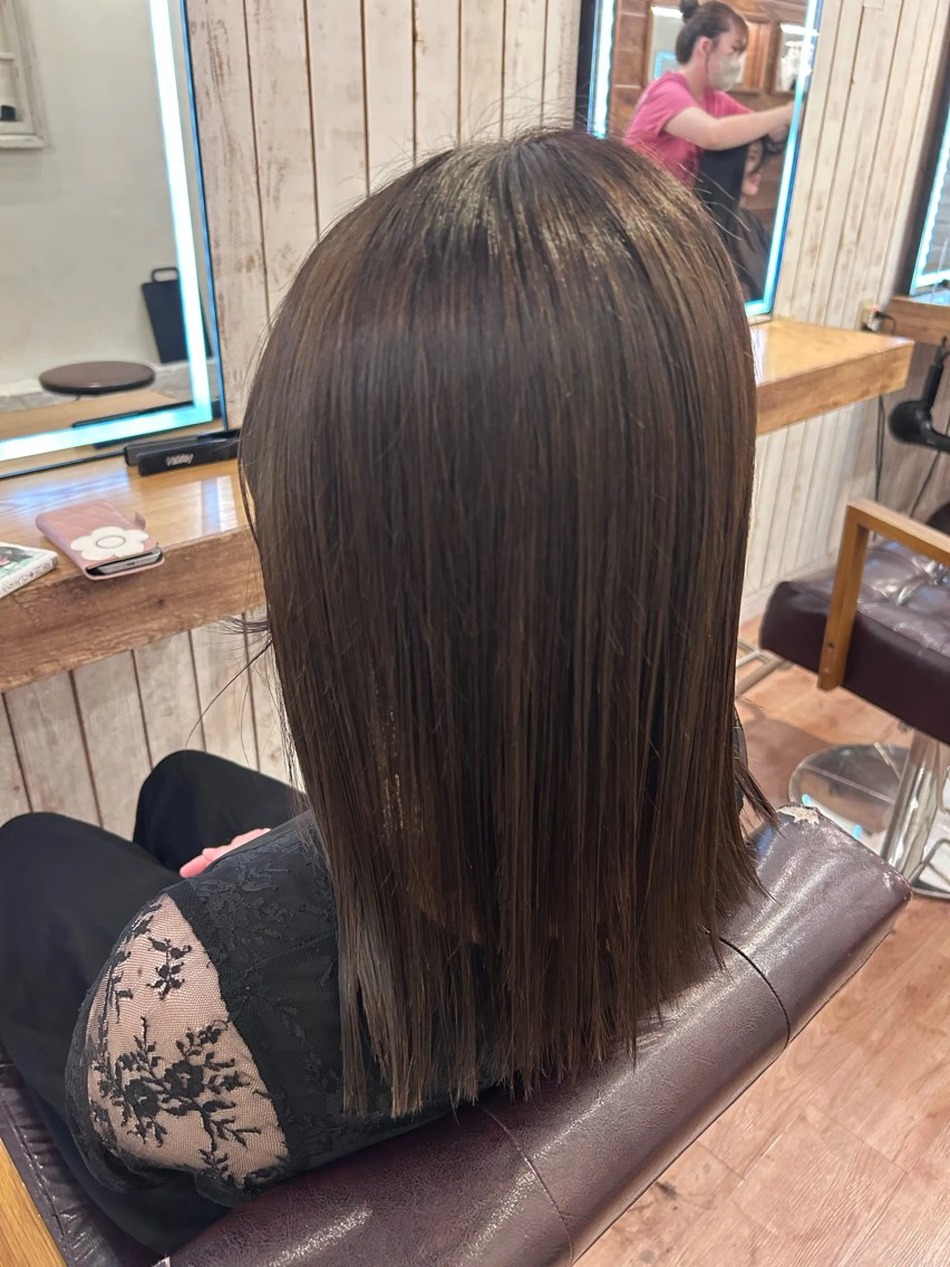 ミディアム カット ヘアカラー little福岡 mei𓍯のヘアスタイル