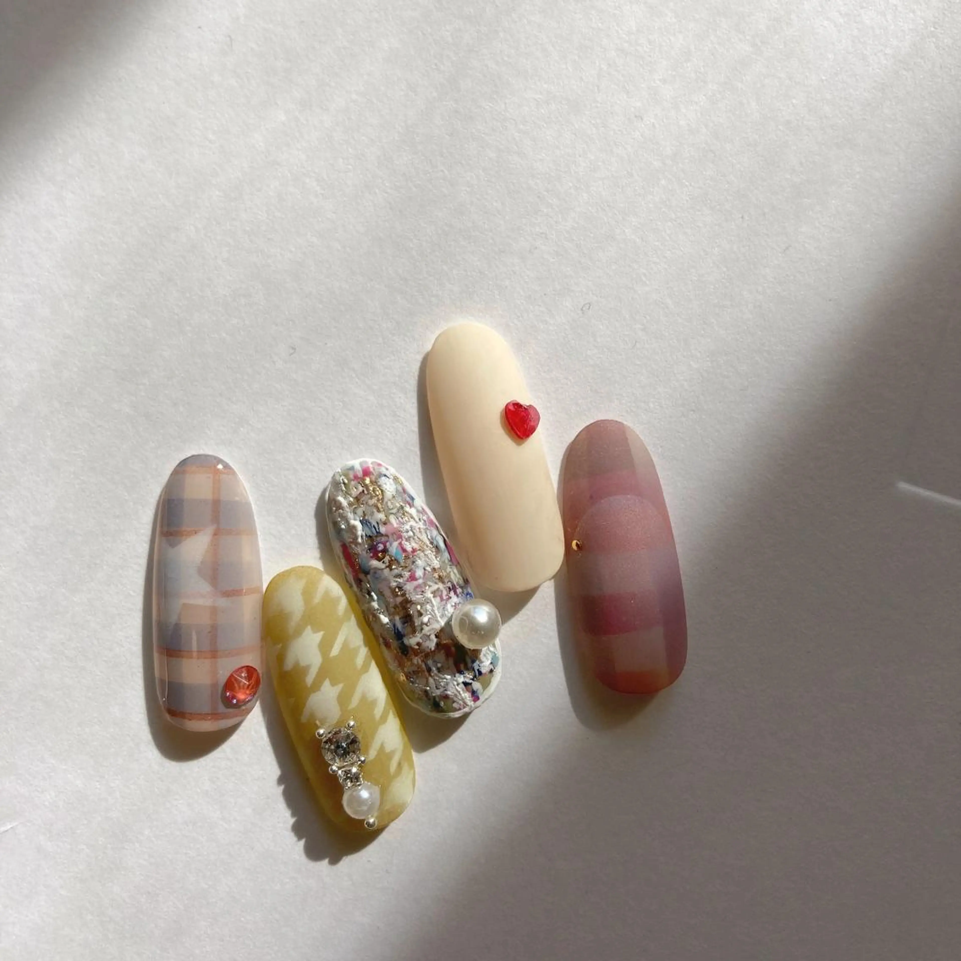 ネイル ツイードネイル Faire MIKIのネイルデザイン