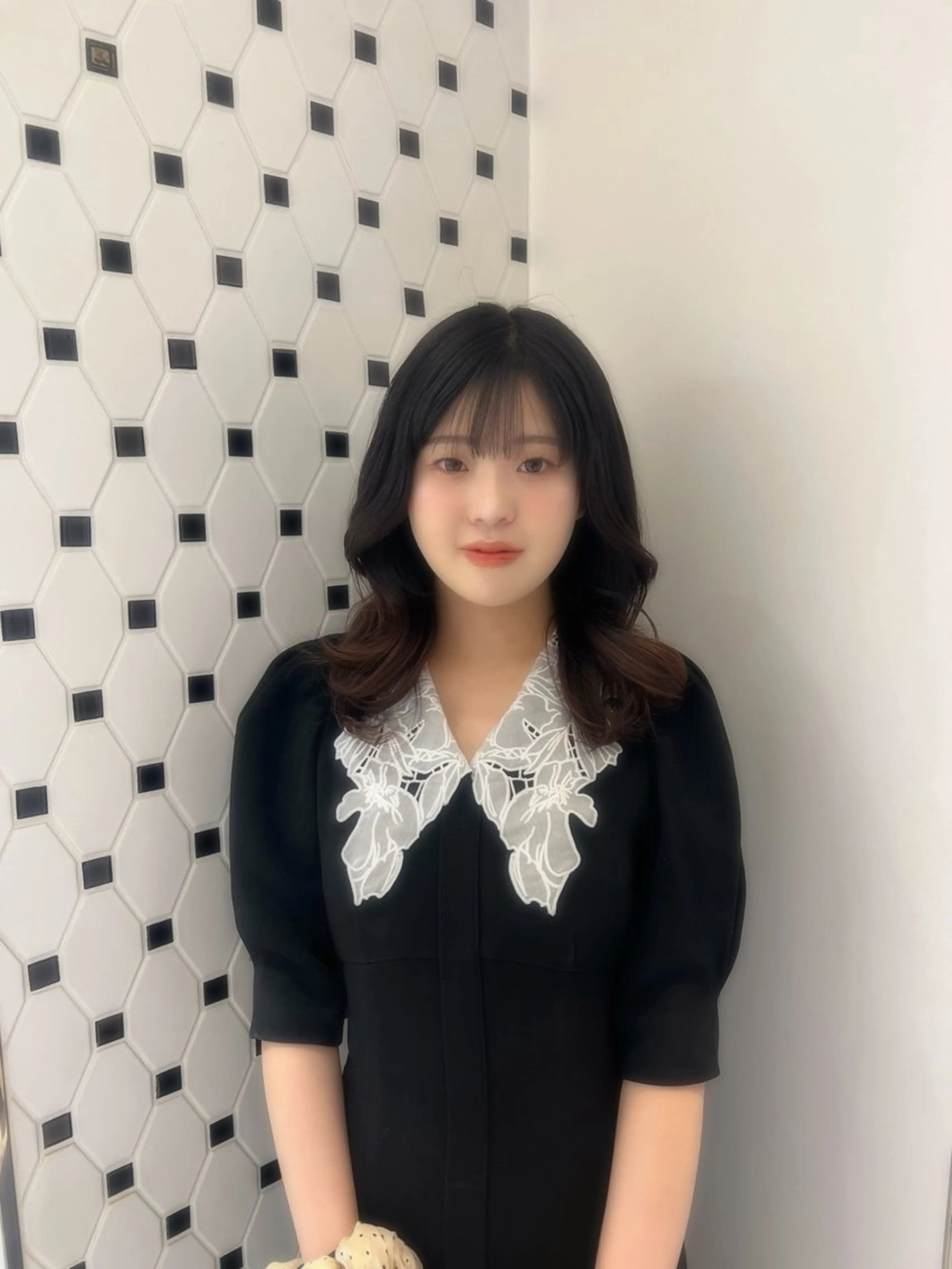 セミロング カラー ヘアアレンジ カット 大人girly／ 銀座RINOSEのヘアスタイル