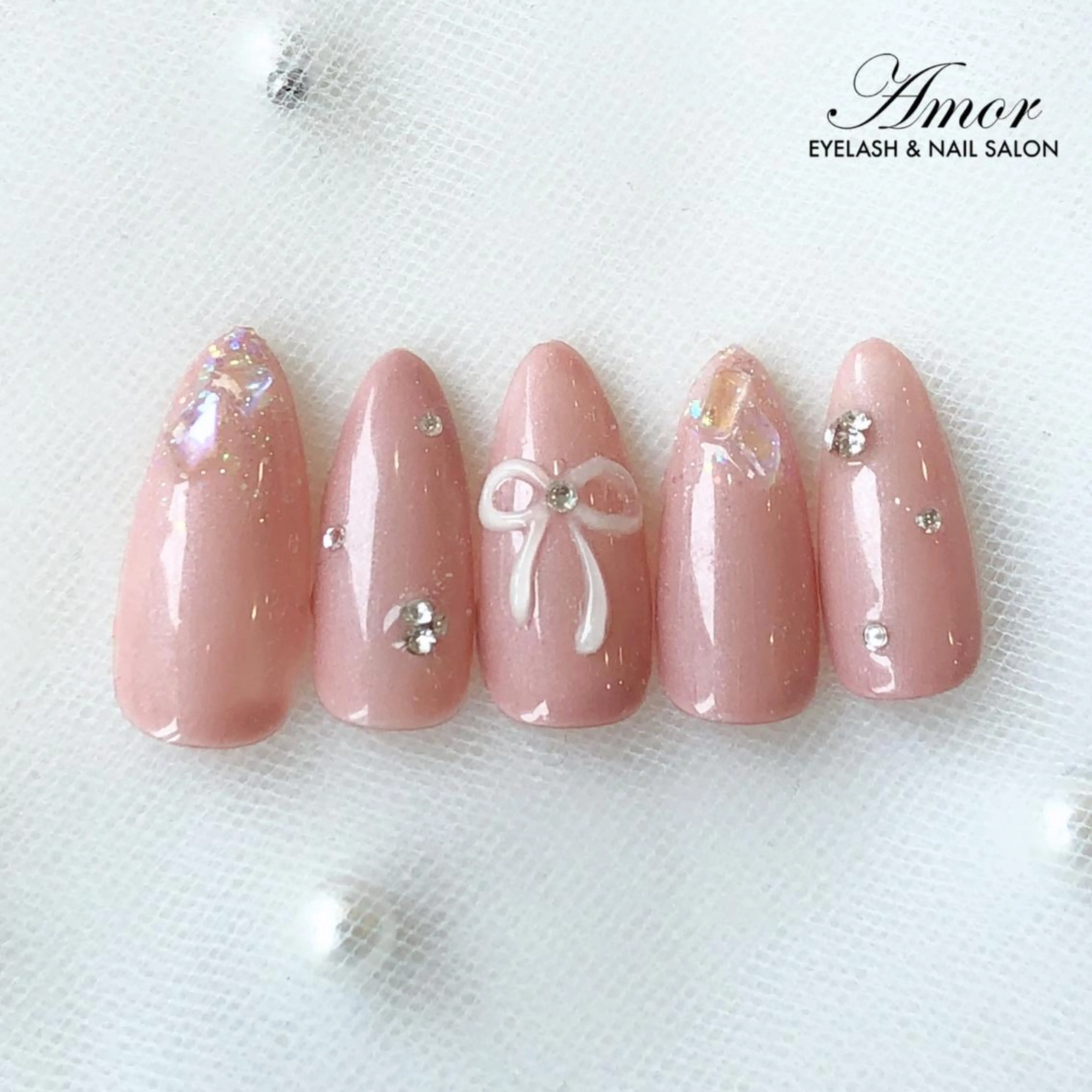 ネイル ハンドネイル Nailist 梨花のネイルデザイン