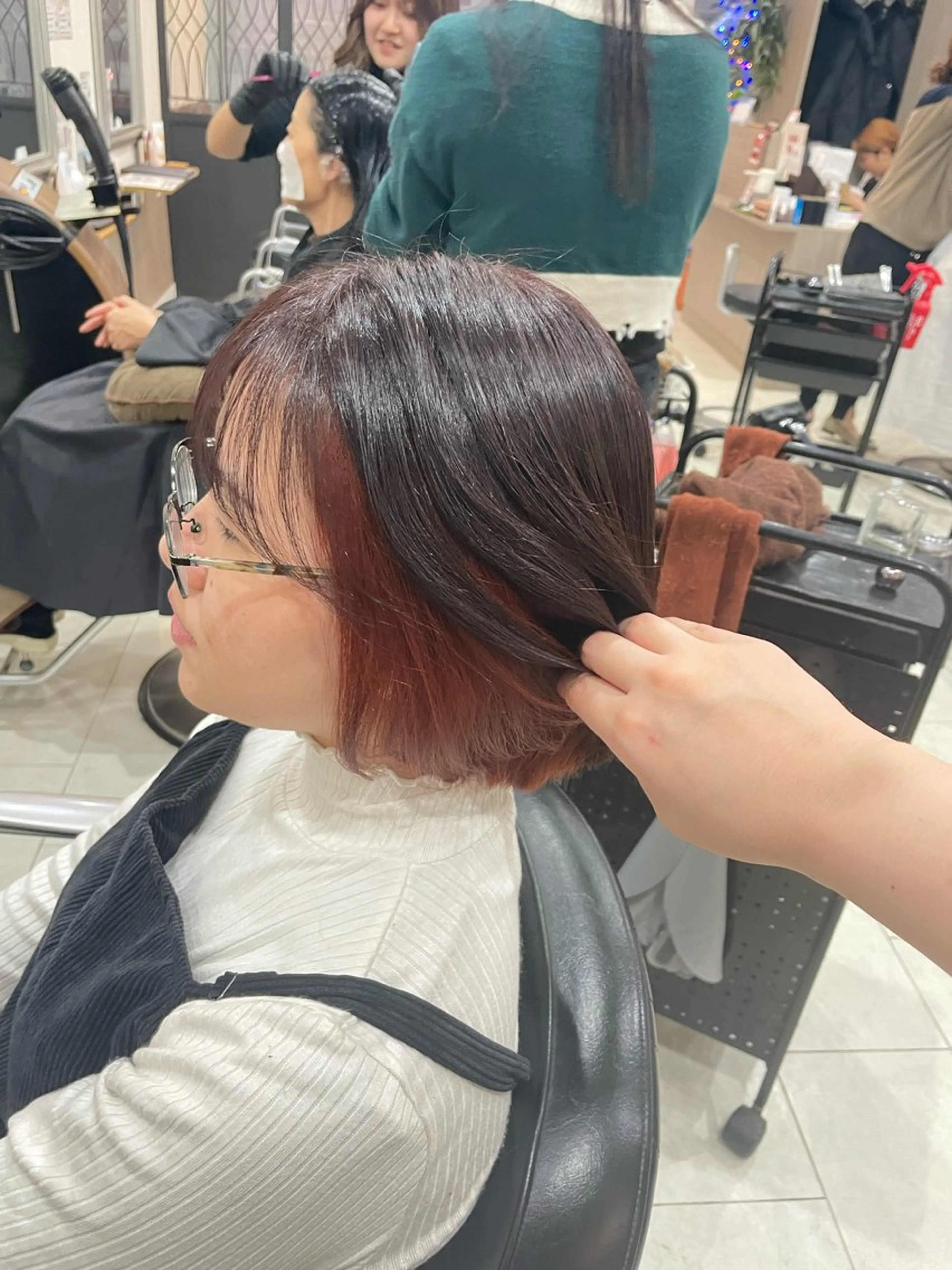 ミディアム カラー ヘアカラー トリートメント SINCE【シンス】所属・Hika.ハイトーン 髪質改善🩵ᩚ🫧のヘアスタイル