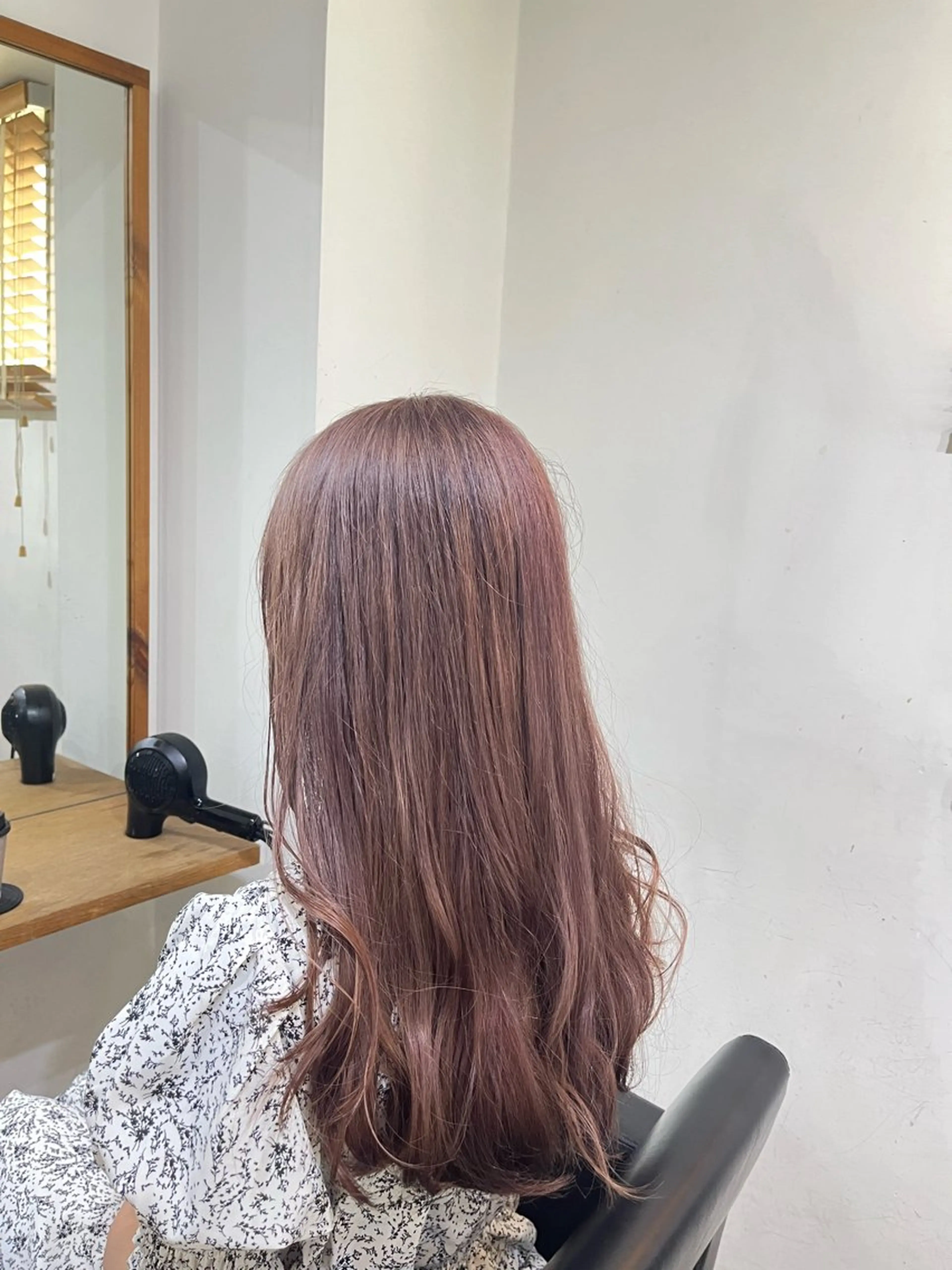 ロング カラー ✨🎨ブリーチなし 透明感カラー✨美友のヘアスタイル