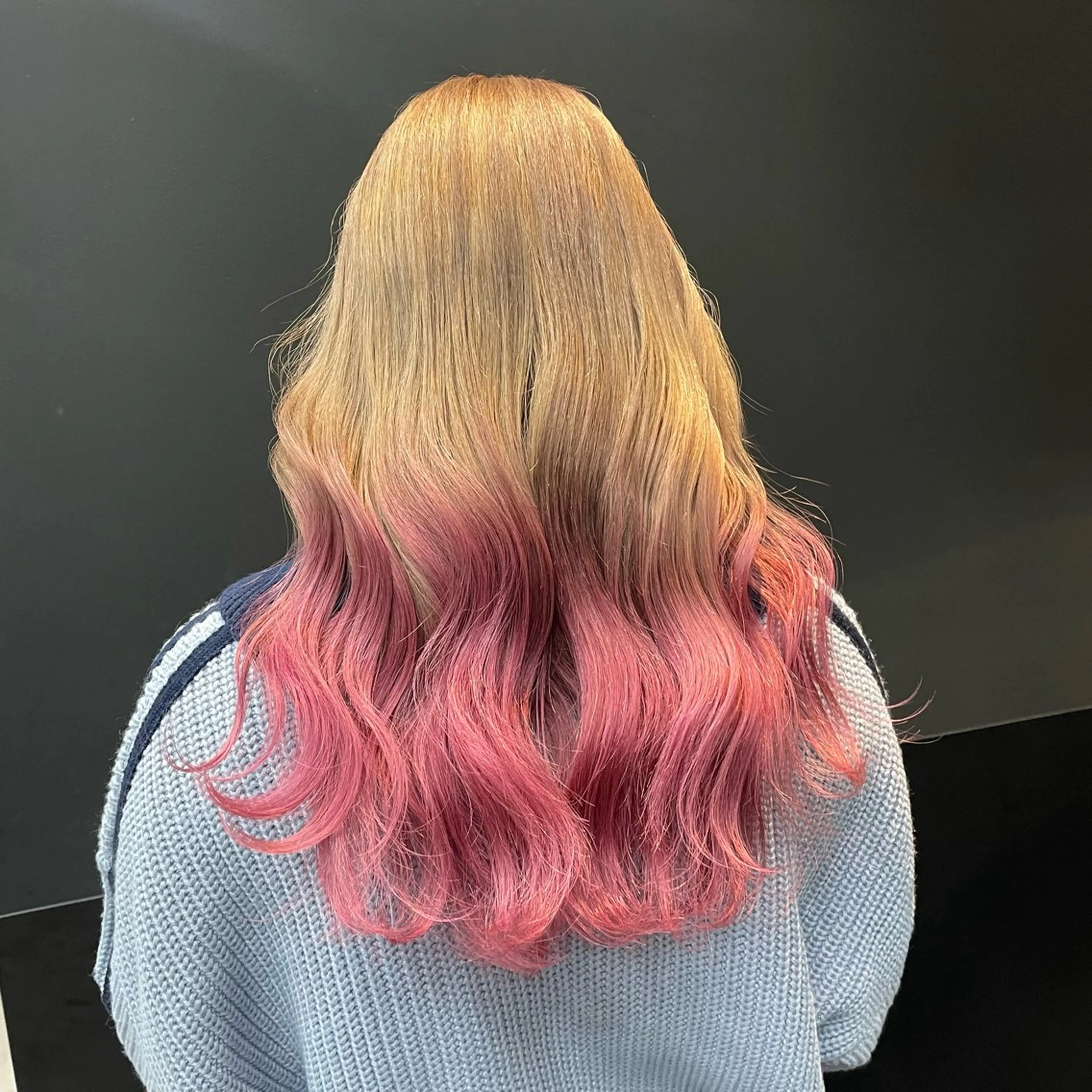 ロング ヘアカラー 🫧艶髪/ブリーチ 🐳honami🫧のヘアスタイル